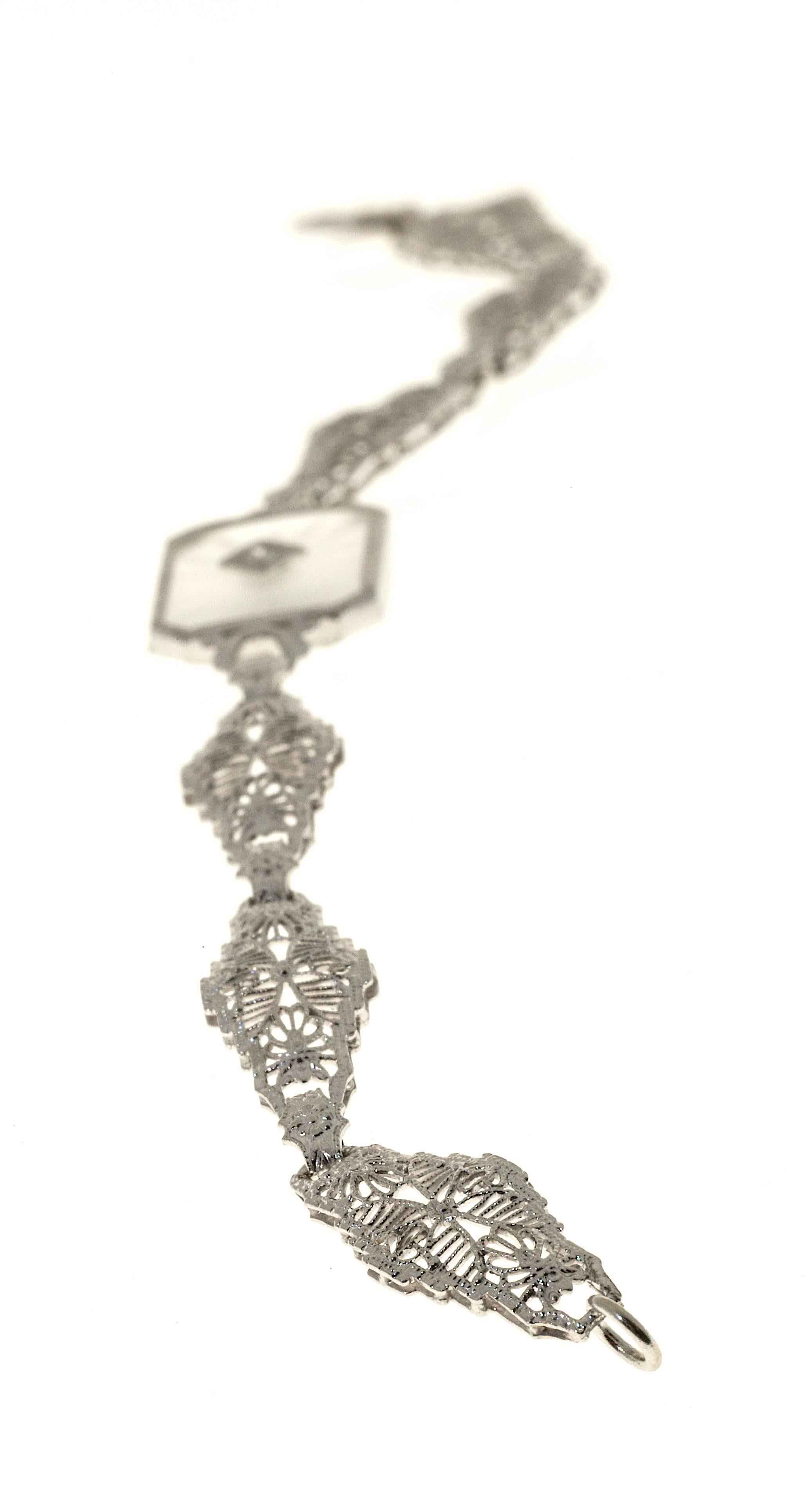 Art Deco Diamond Quartz Pierced Filigree Gold Link Bracelet For Sale 2
