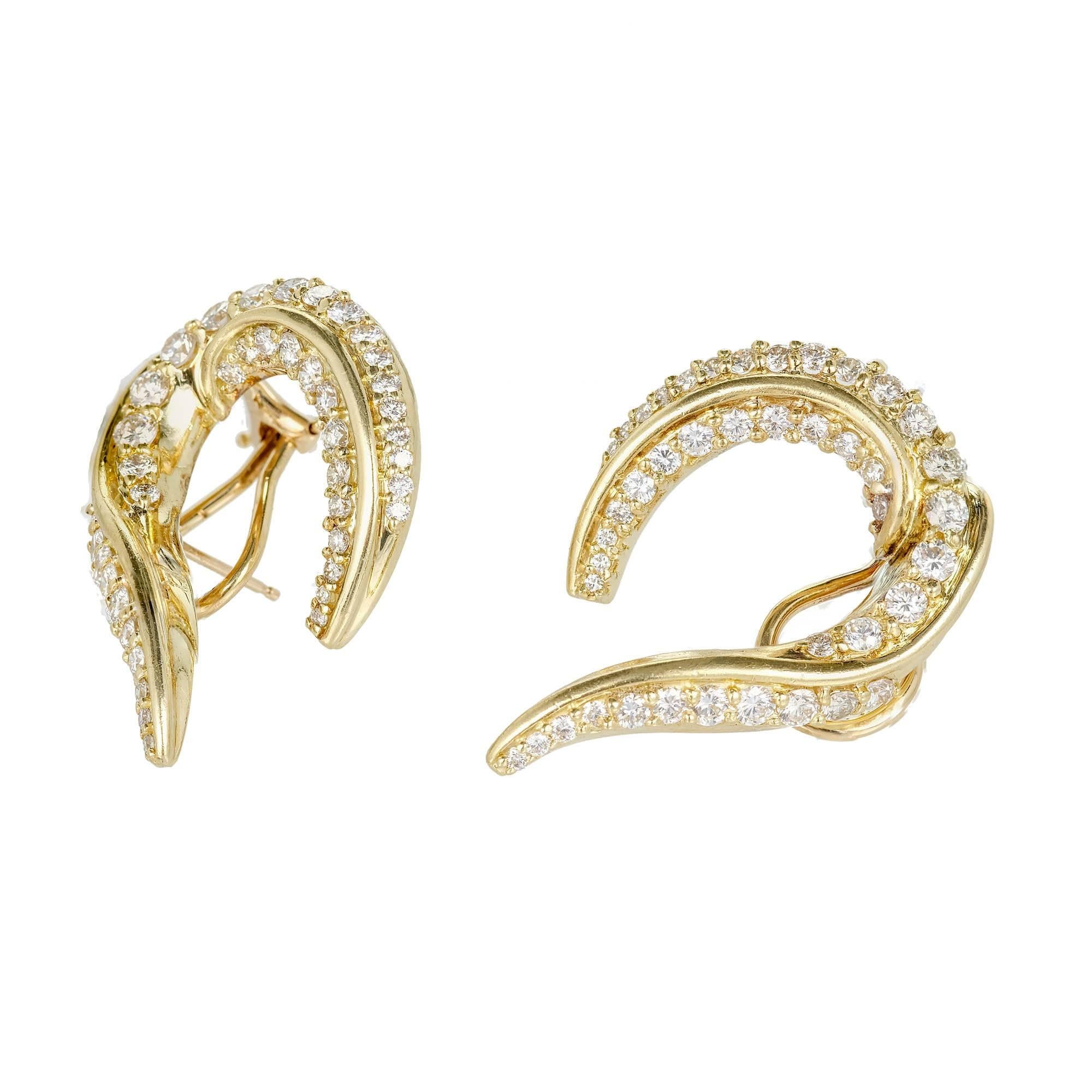 Round Cut Robin Rotenier 2.50 Carat Diamond Yellow Gold Swirl Clip Post Earrings For Sale