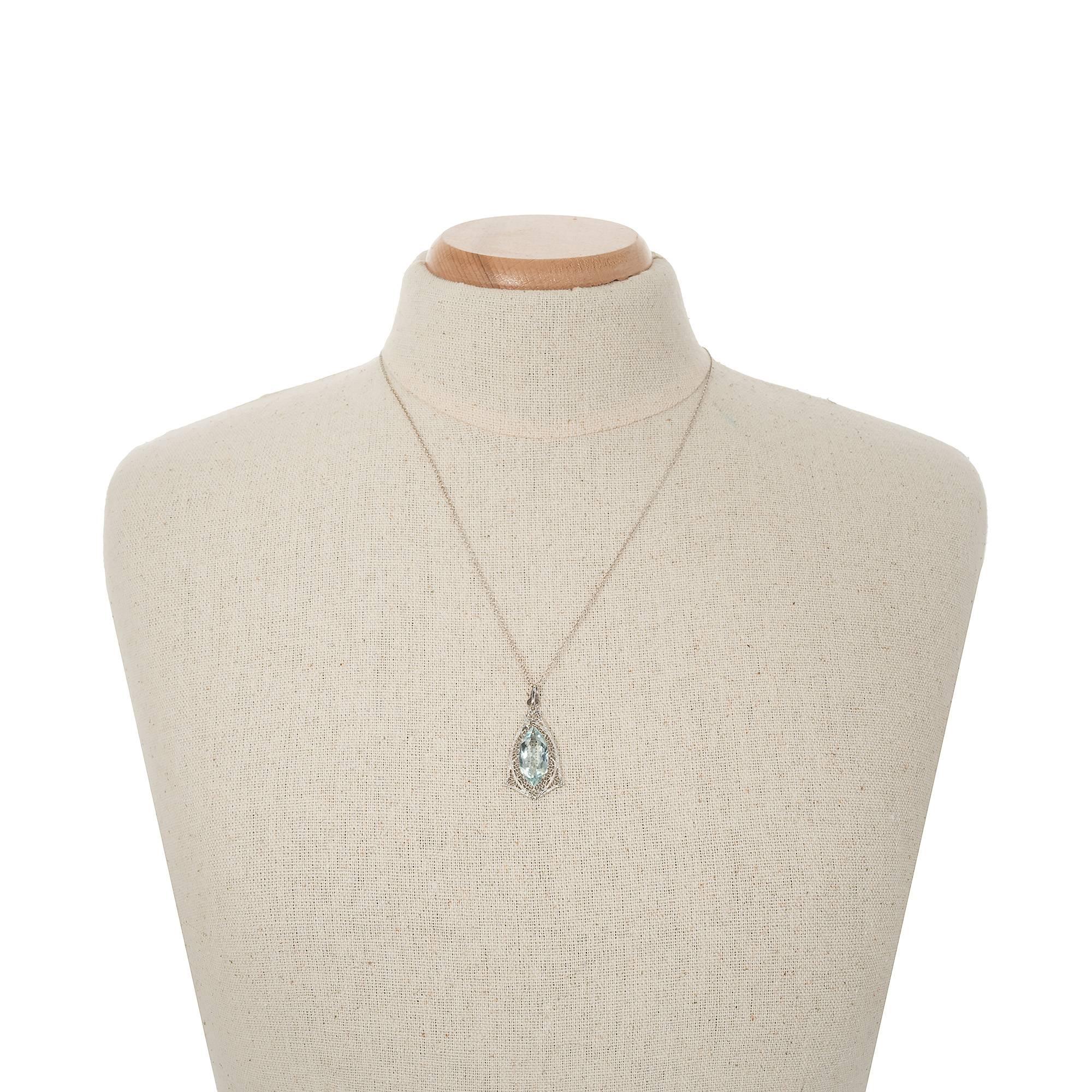 5.15 Carat Marquise Aqua Filigree White Gold Pendant Necklace In Good Condition For Sale In Stamford, CT