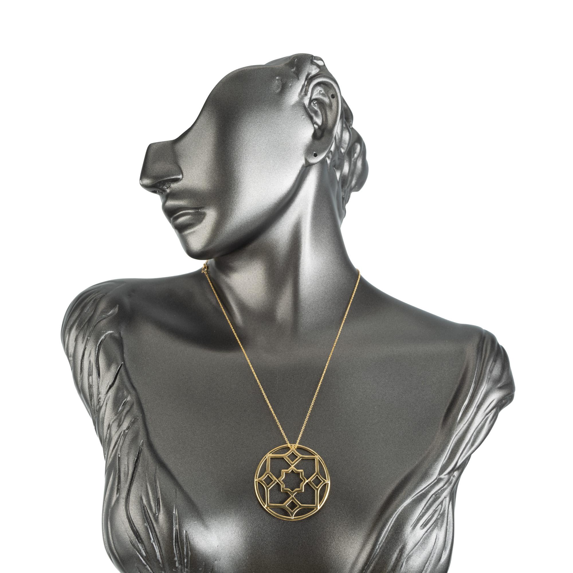 Tiffany & Co. Collana con medaglione Zellige in oro giallo Paloma Picasso in vendita 1