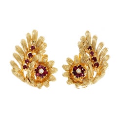 Retro GIA Certified Red Natural Ruby Diamond Gold Clip Post Flower Earrings