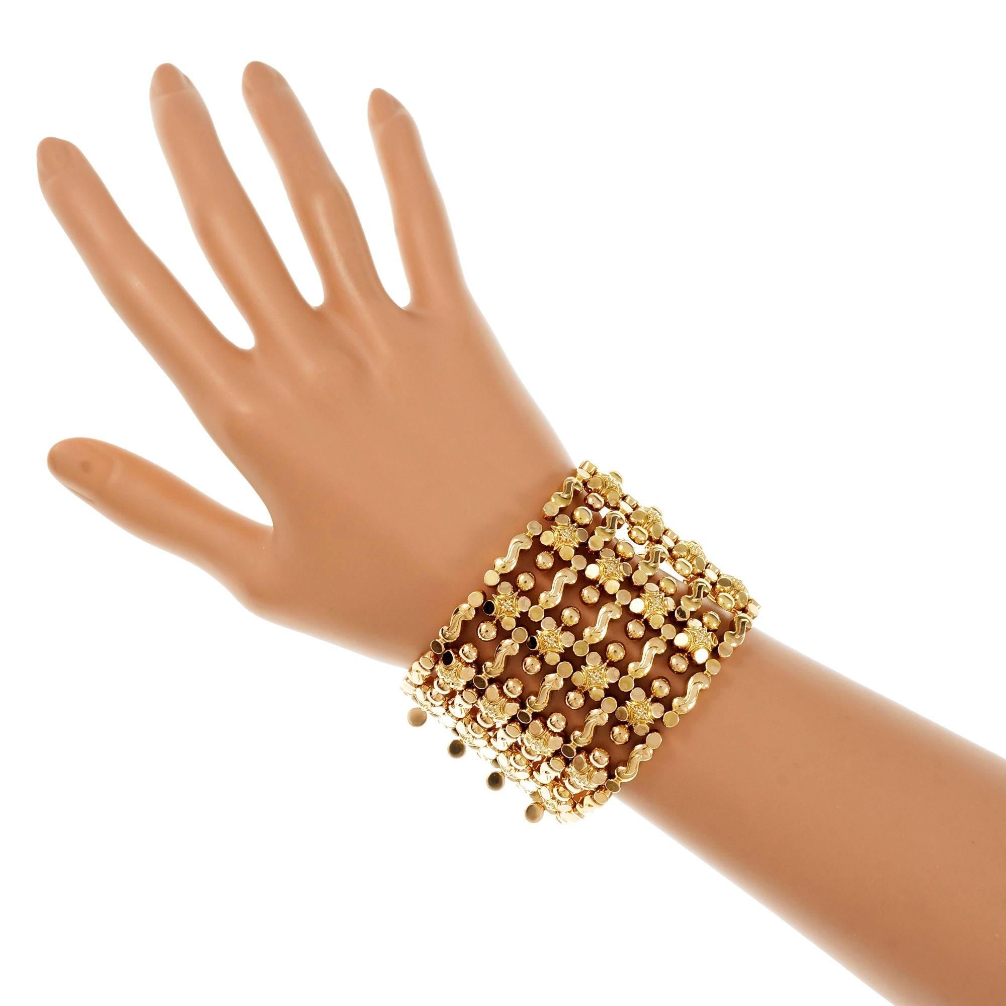 Women's Wide Italian Hinged Gold Bracelet For Sale