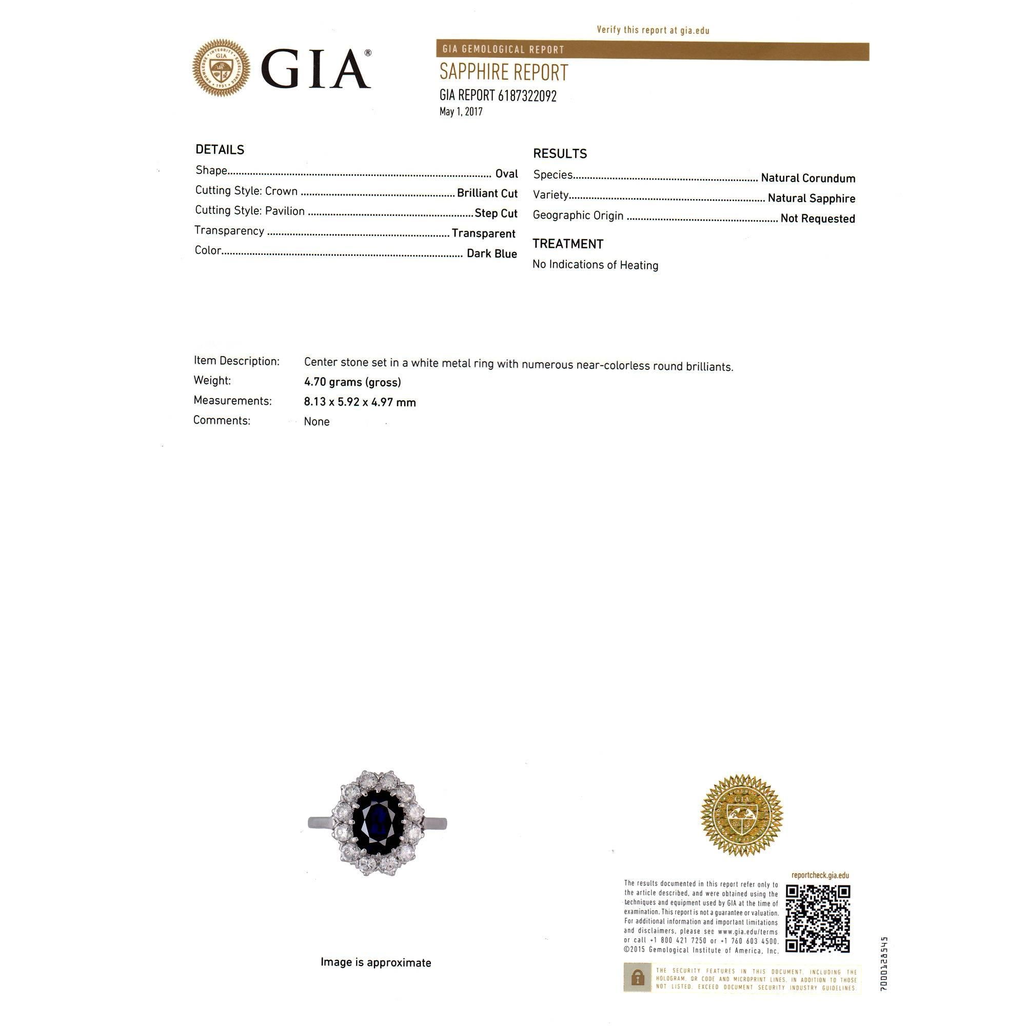 Verlobungsring mit GIA-zertifiziertem 3,07 Karat blauem Saphir und Diamant-Halo aus Gold im Angebot 3