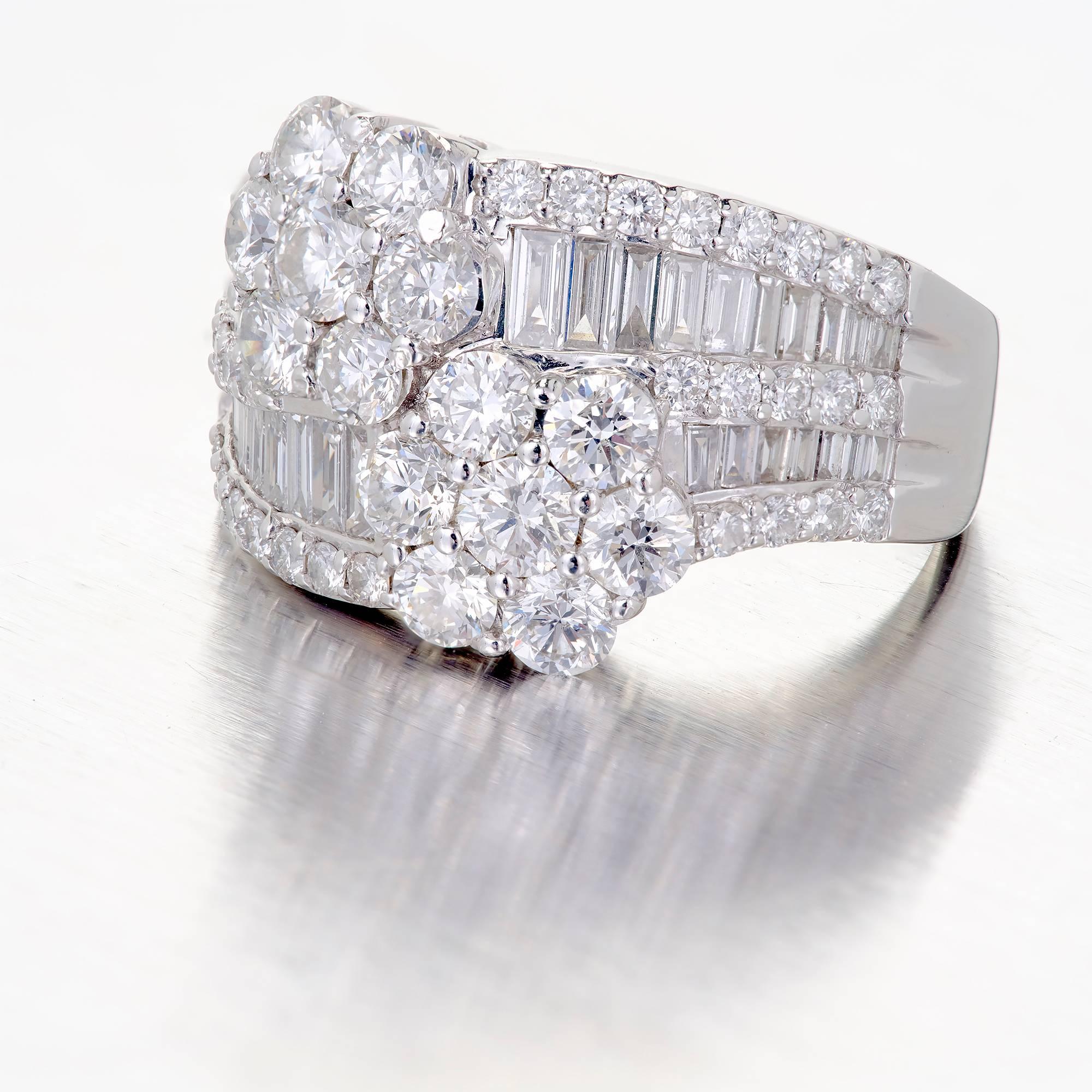 3.62 Carat Diamond Cluster Bypass White Gold Cocktail Ring In Good Condition In Stamford, CT