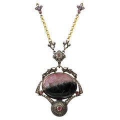 Collier pendentif de style byzantin en argent et or avec tourmaline de 47,10 carats et diamants