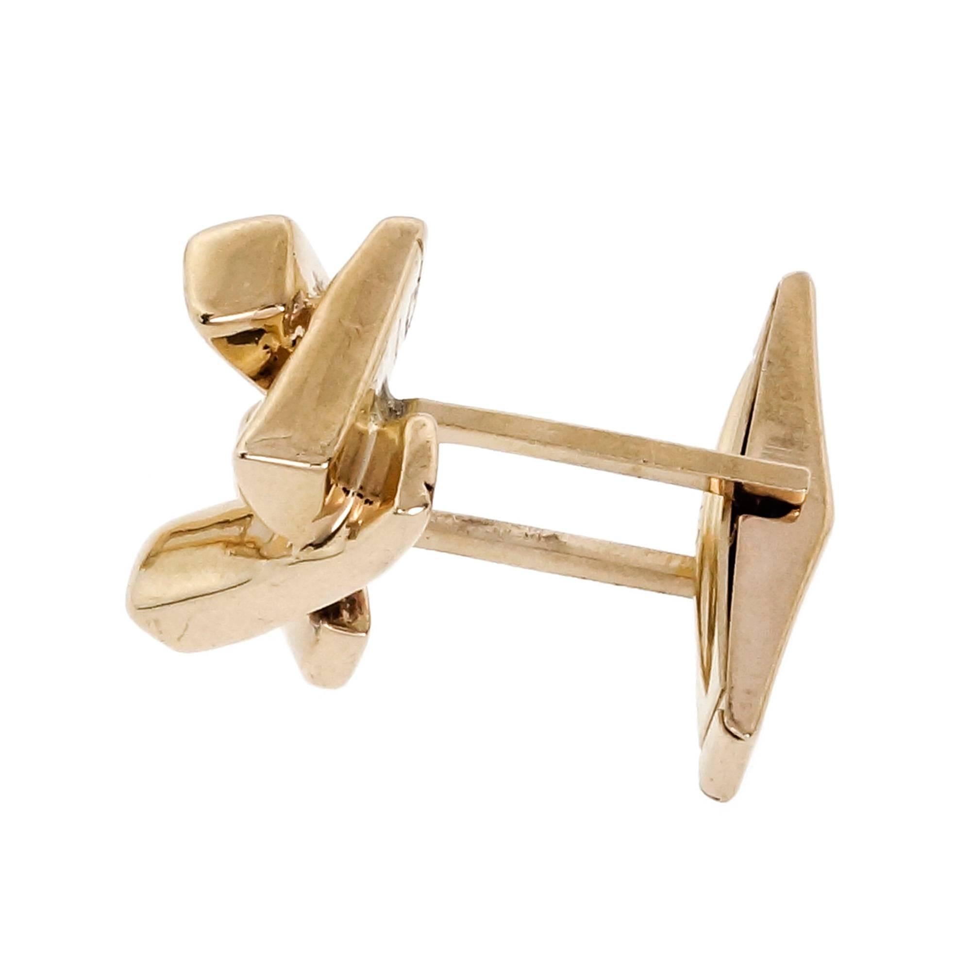 Midcentury Geometric 3-D Gold Cufflinks In Good Condition For Sale In Stamford, CT