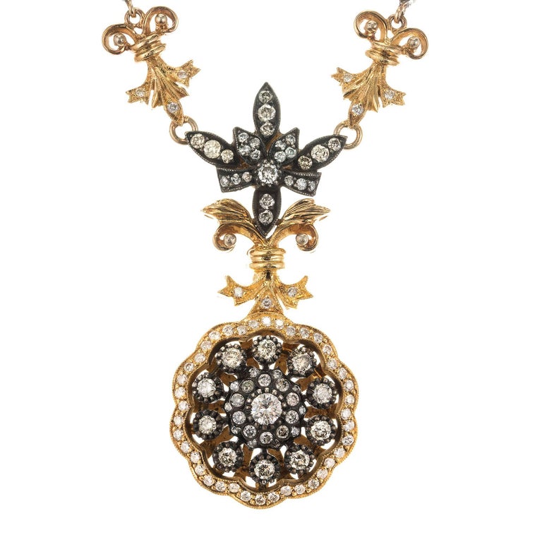 2.60 Carat Diamond Silver Gold Necklace Pendant For Sale at 1stDibs
