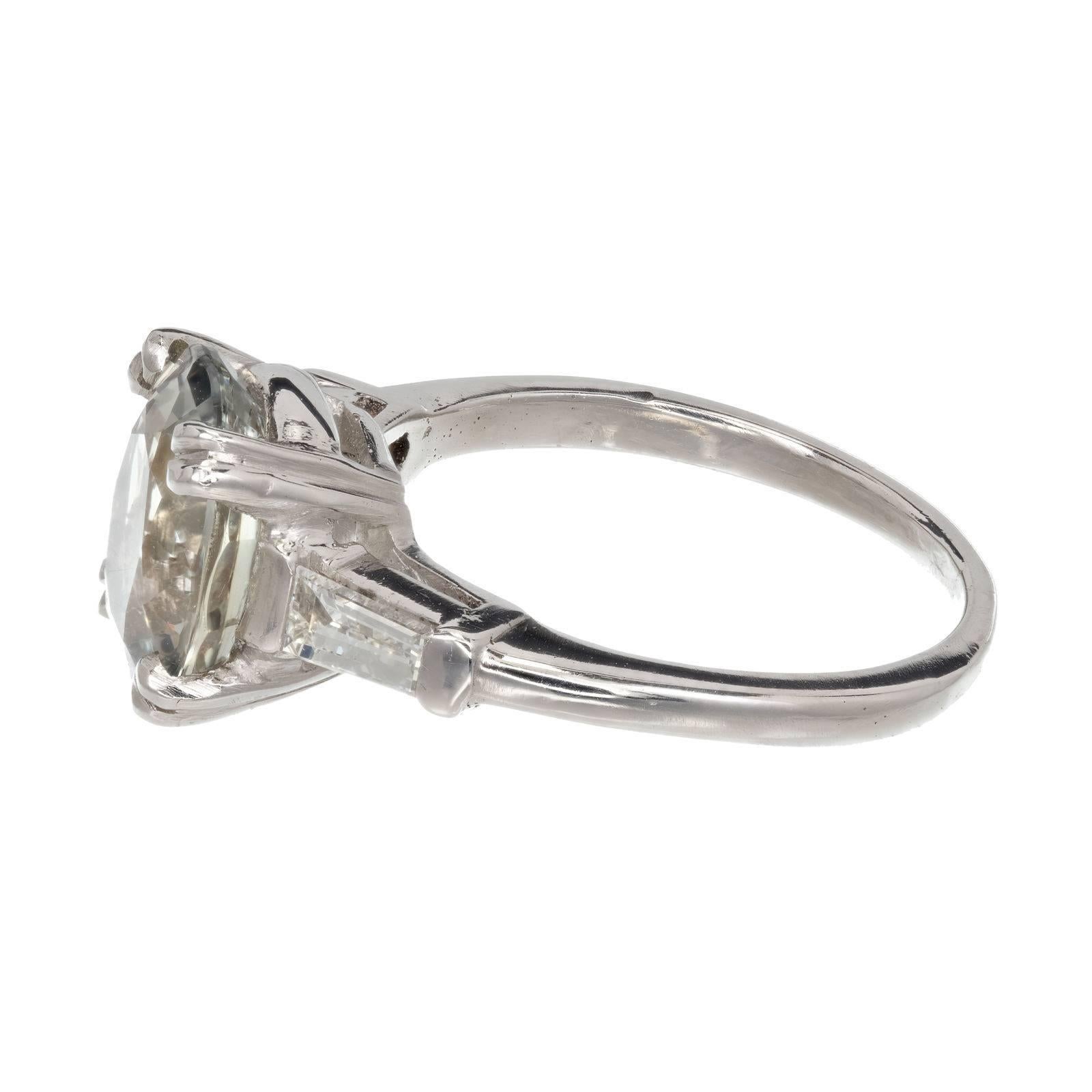 Peter Suchy Bague de fiançailles en platine avec saphir ovale naturel de 3,13 carats et diamants Bon état - En vente à Stamford, CT