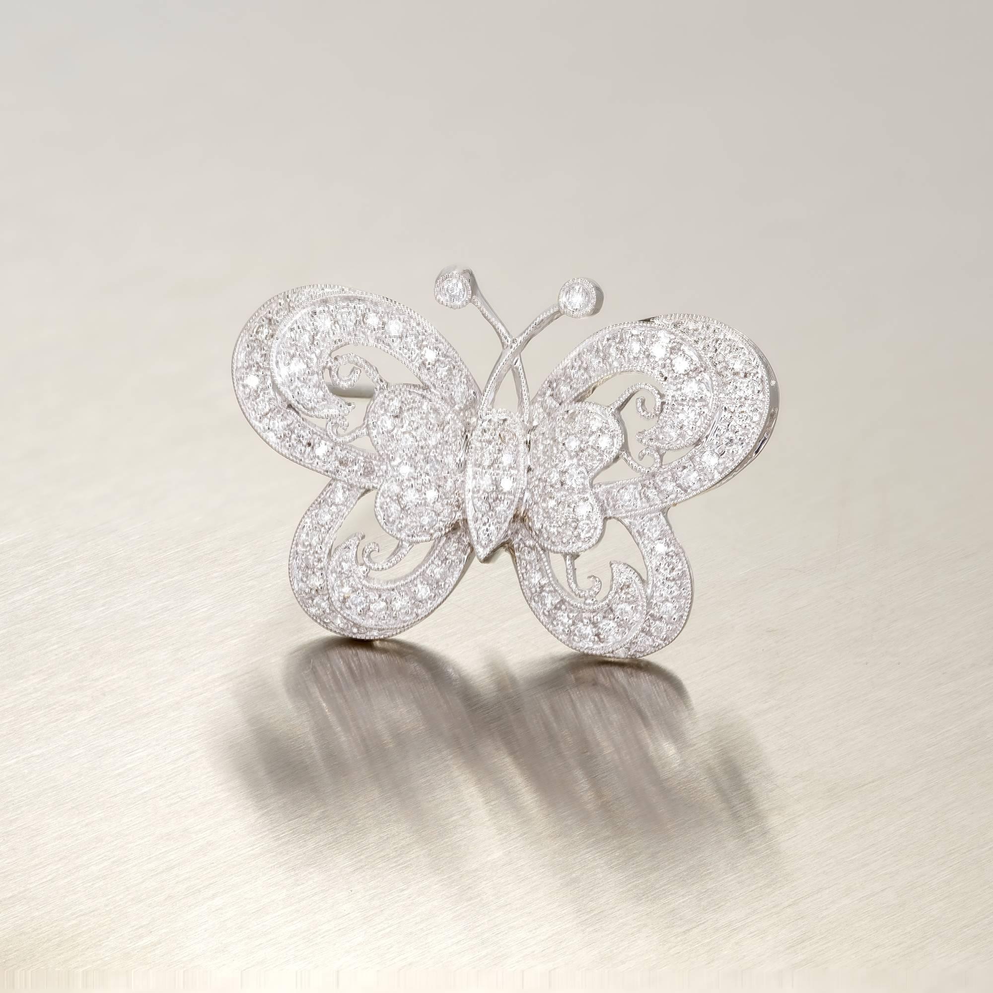 1.00 Carat Pave Round Diamond White Gold Butterfly Brooch In Good Condition For Sale In Stamford, CT
