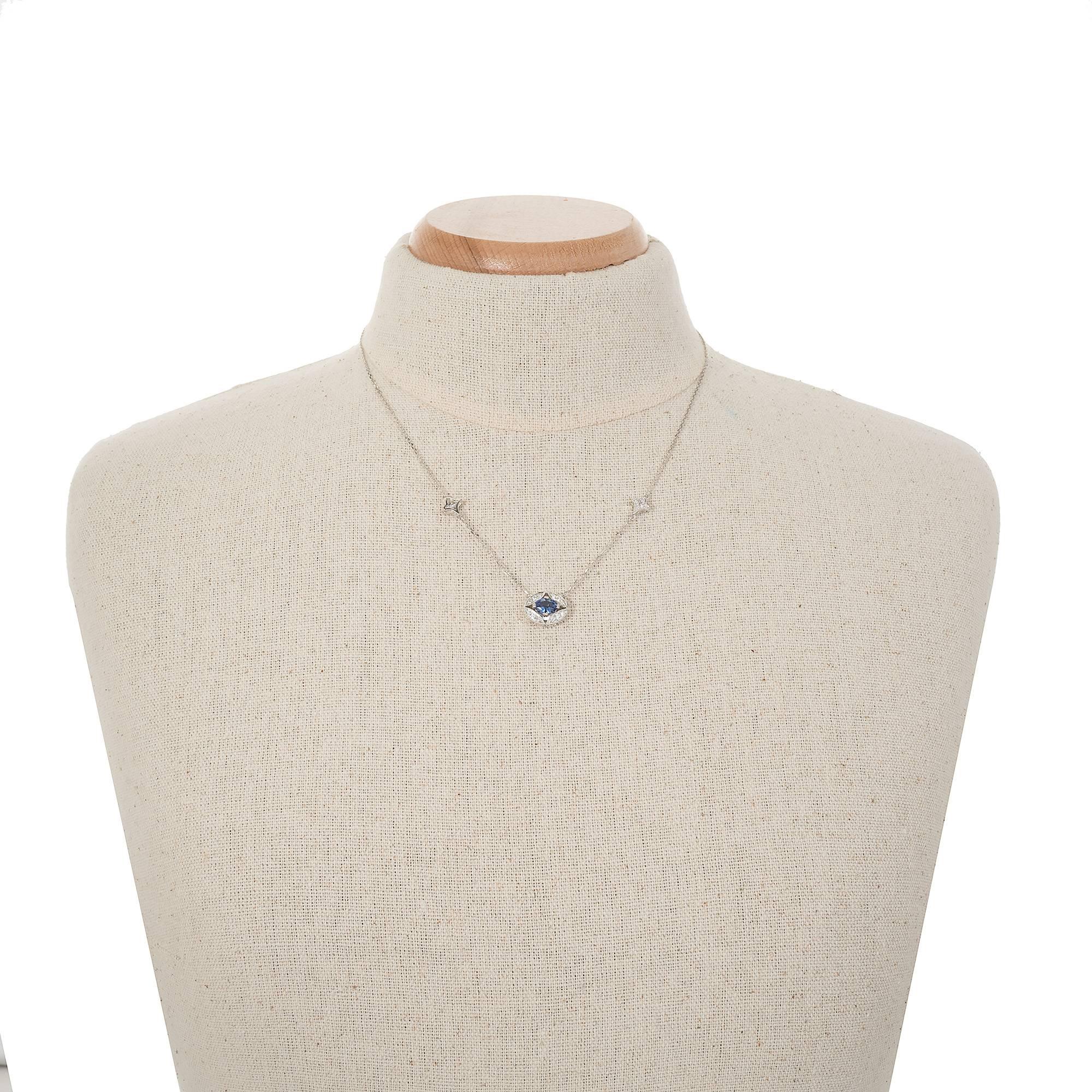 1.00 Carat Oval Sapphire Diamond Gold Pendant Necklace In Good Condition In Stamford, CT