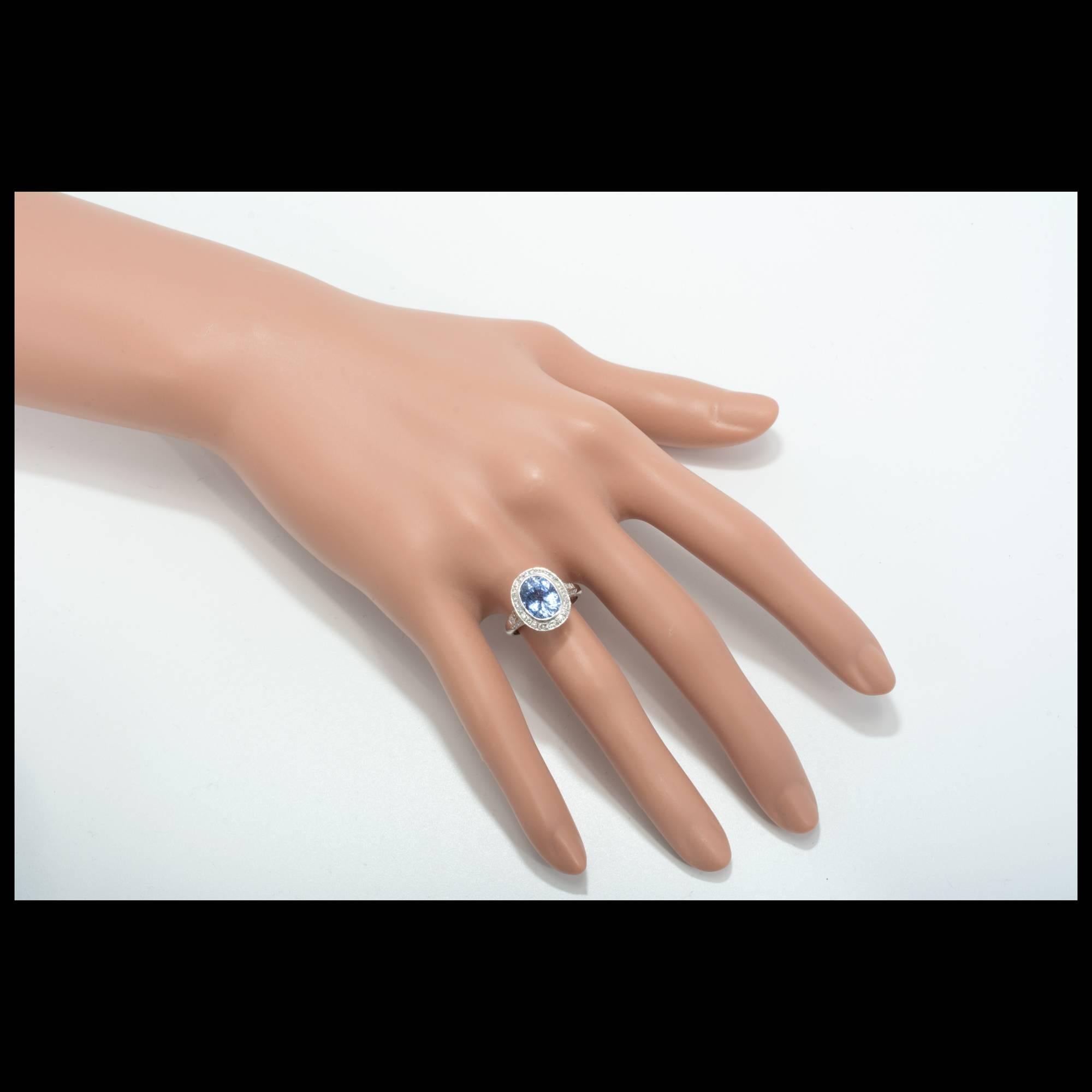 Verlobungsring aus Platin mit 4,55 Karat ovalem Saphir und Diamant von Peter Suchy Damen im Angebot