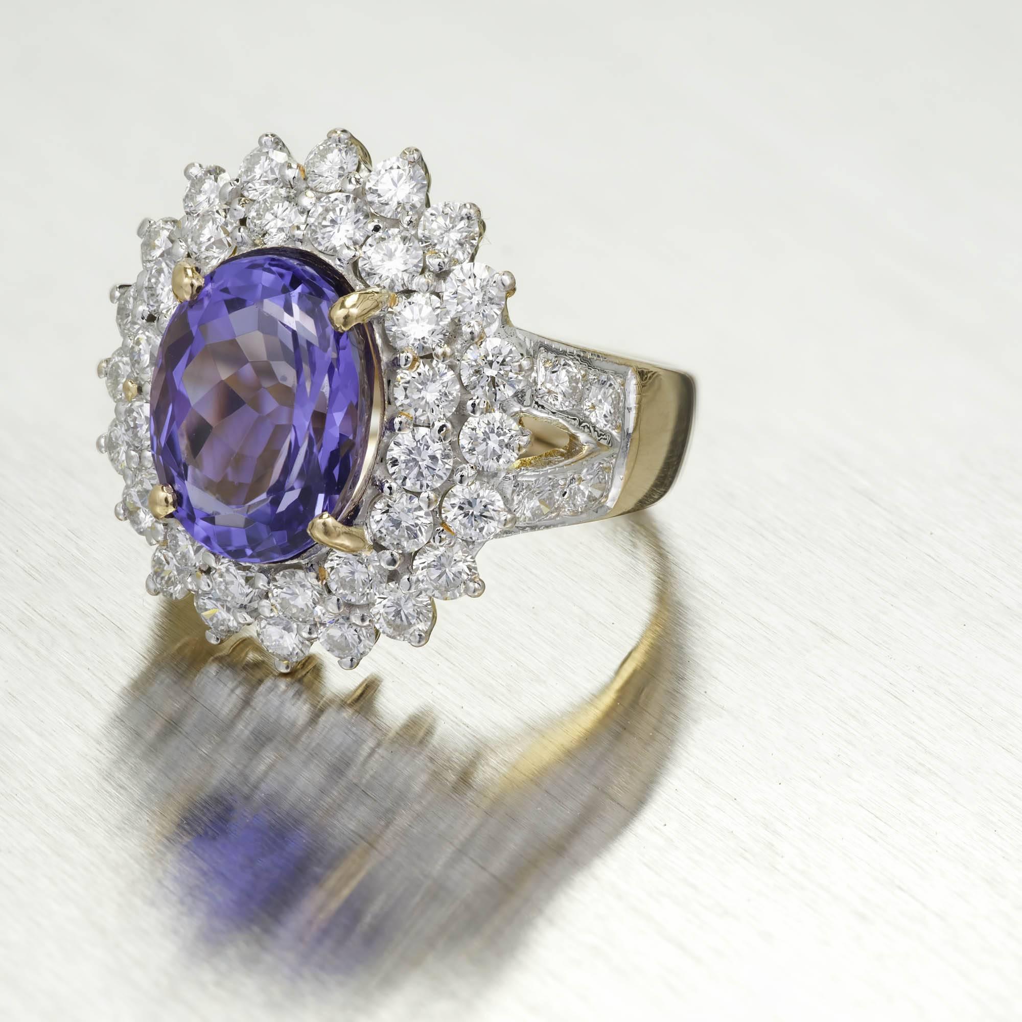 5.17 Carat Oval Purple Blue Tanzanite Diamond Gold Cocktail Ring In Good Condition For Sale In Stamford, CT