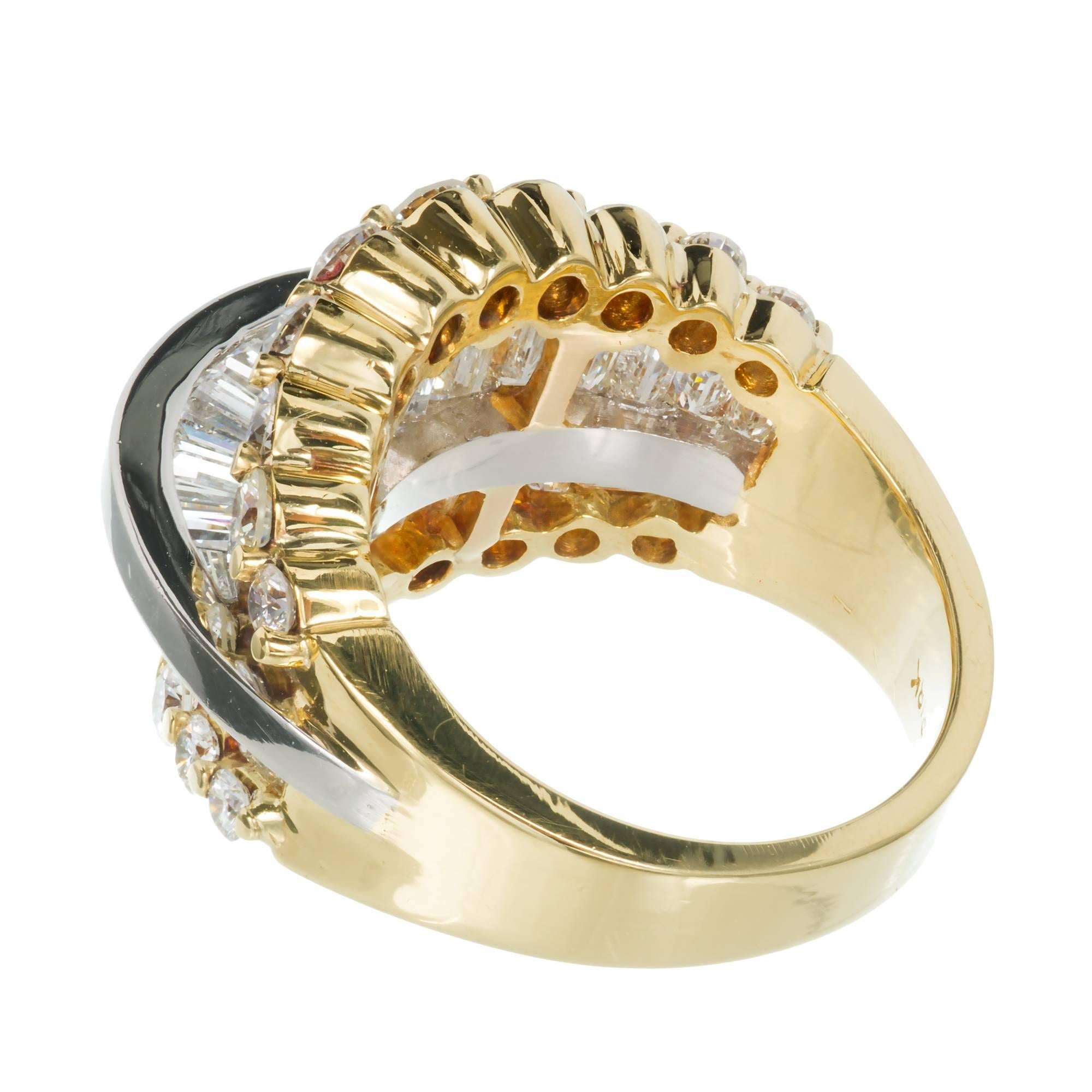 Women's Graduated Baguette Round Diamond Gold Cocktail Ring