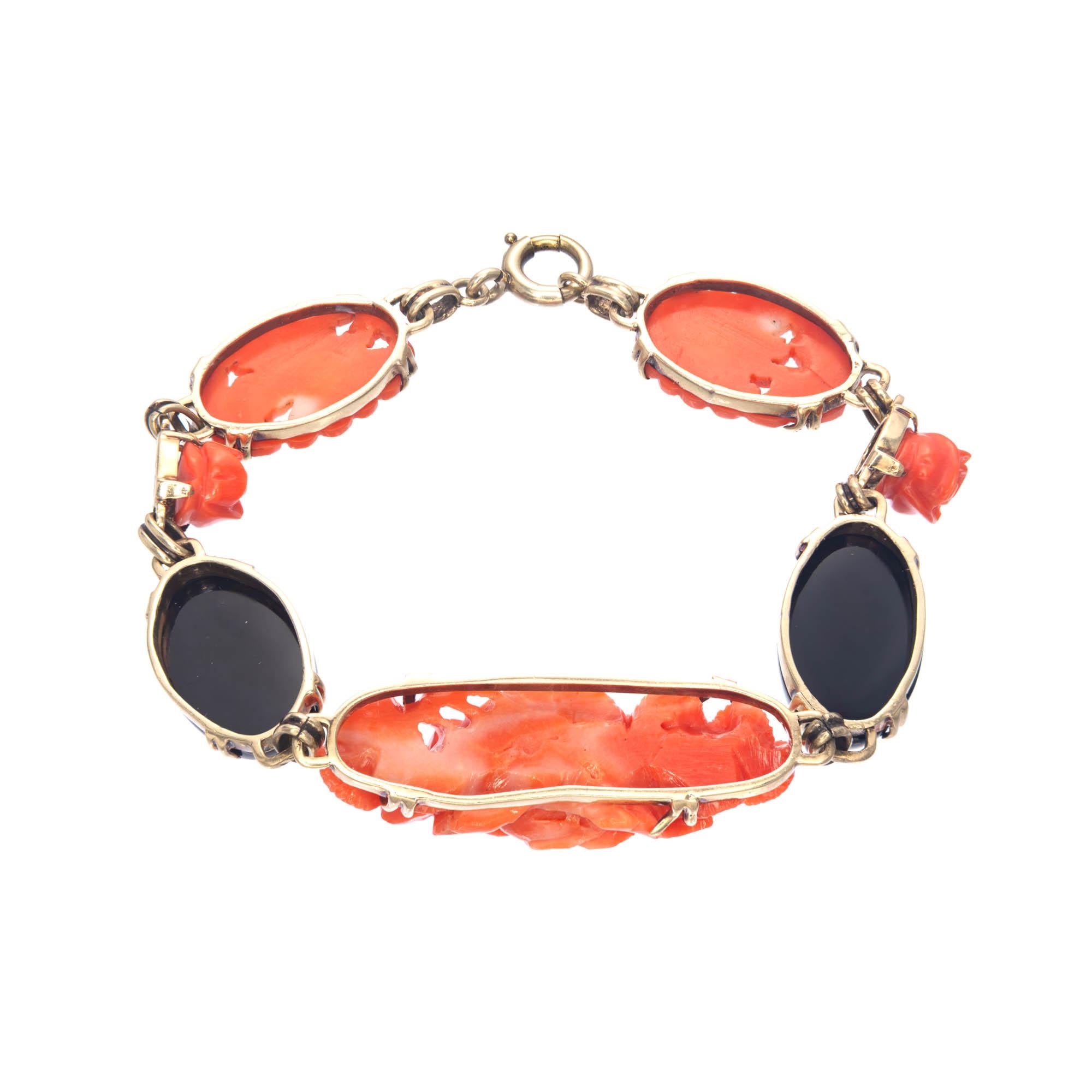 Women's GIA Certified Coral Onyx Yellow Gold Bracelet For Sale
