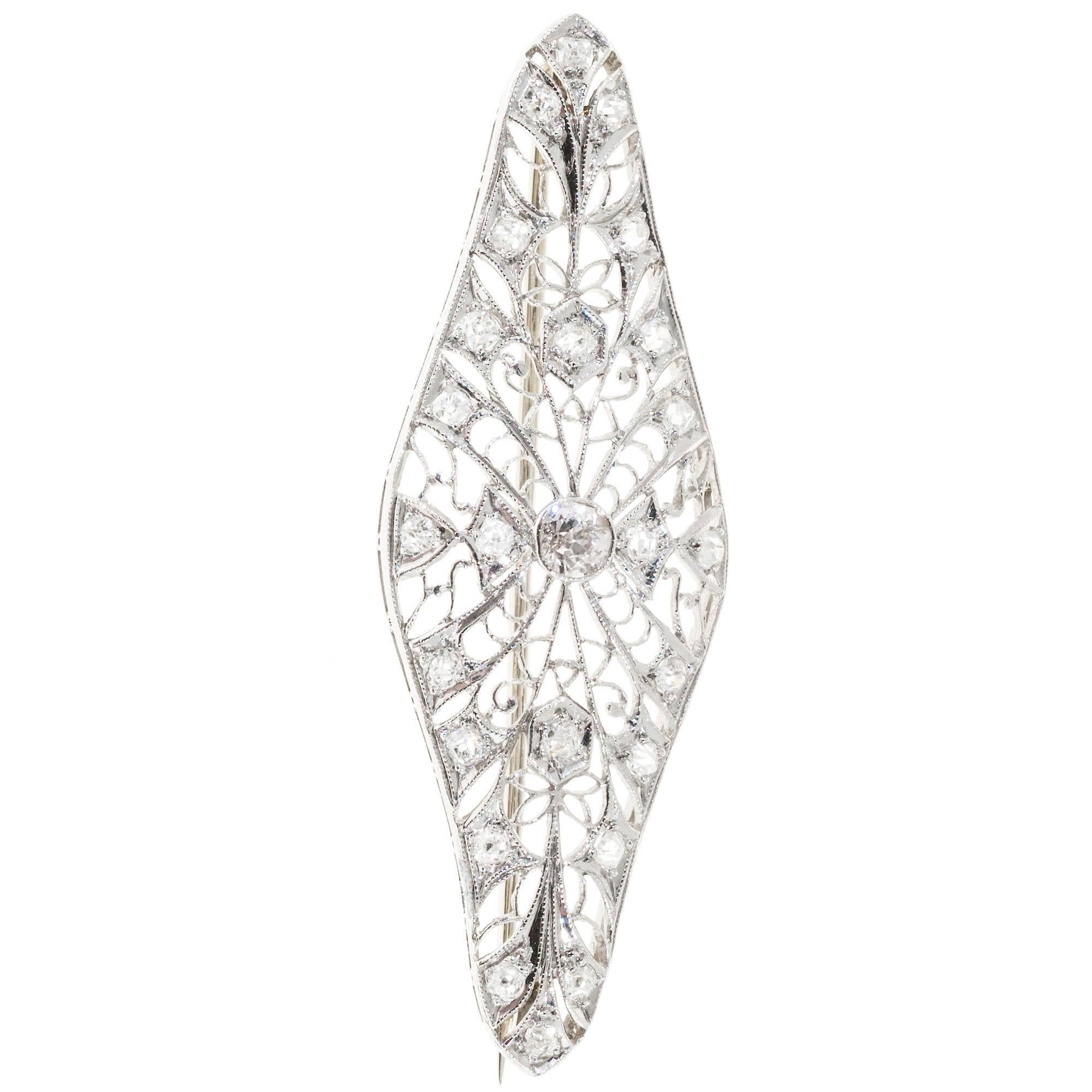 .48 Carat Diamond Platinum Filigree Edwardian Brooch In Good Condition For Sale In Stamford, CT