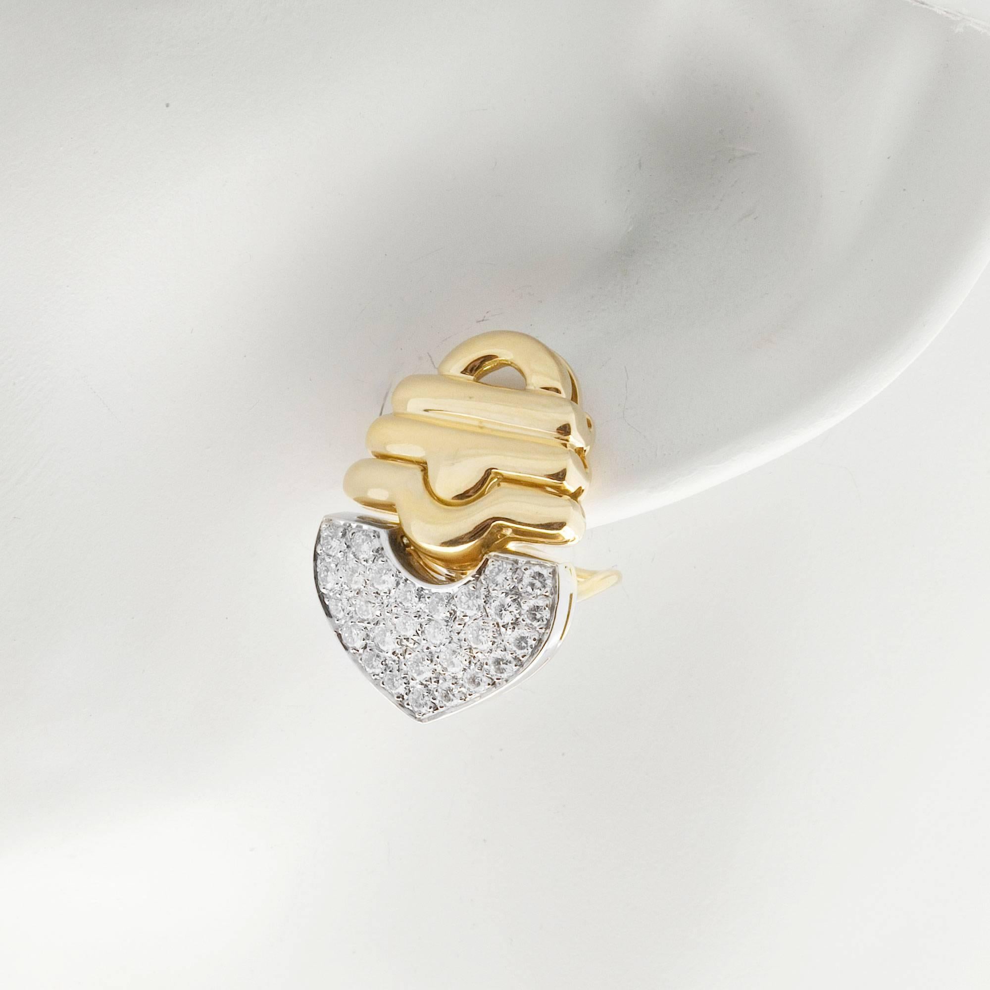 Women's 1.00 Carat Pave Diamonds Gold Dangle Earrings, circa 1970s