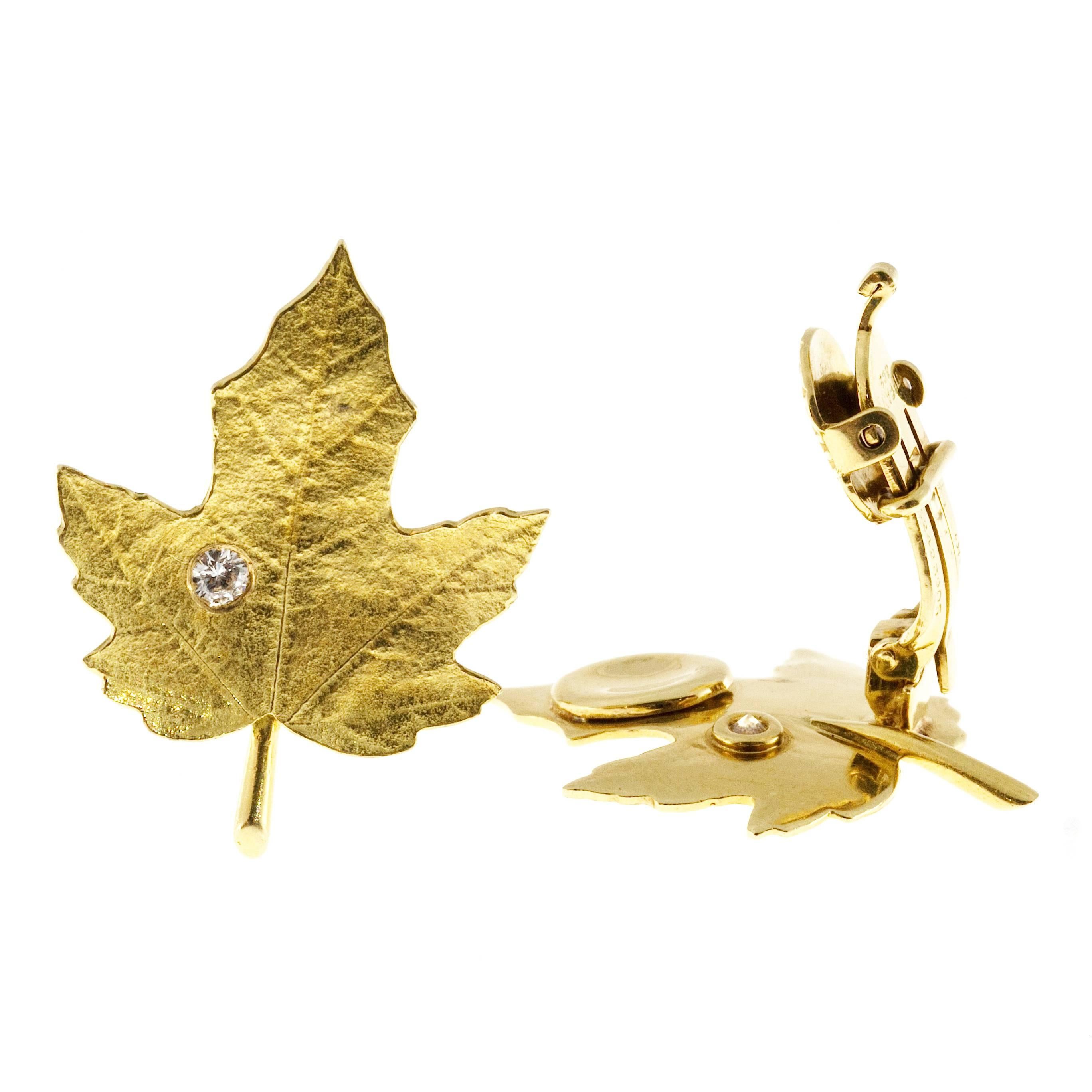 Tiffany & Co. Diamond Gold Textured Maple Leaf Earrings In Good Condition In Stamford, CT