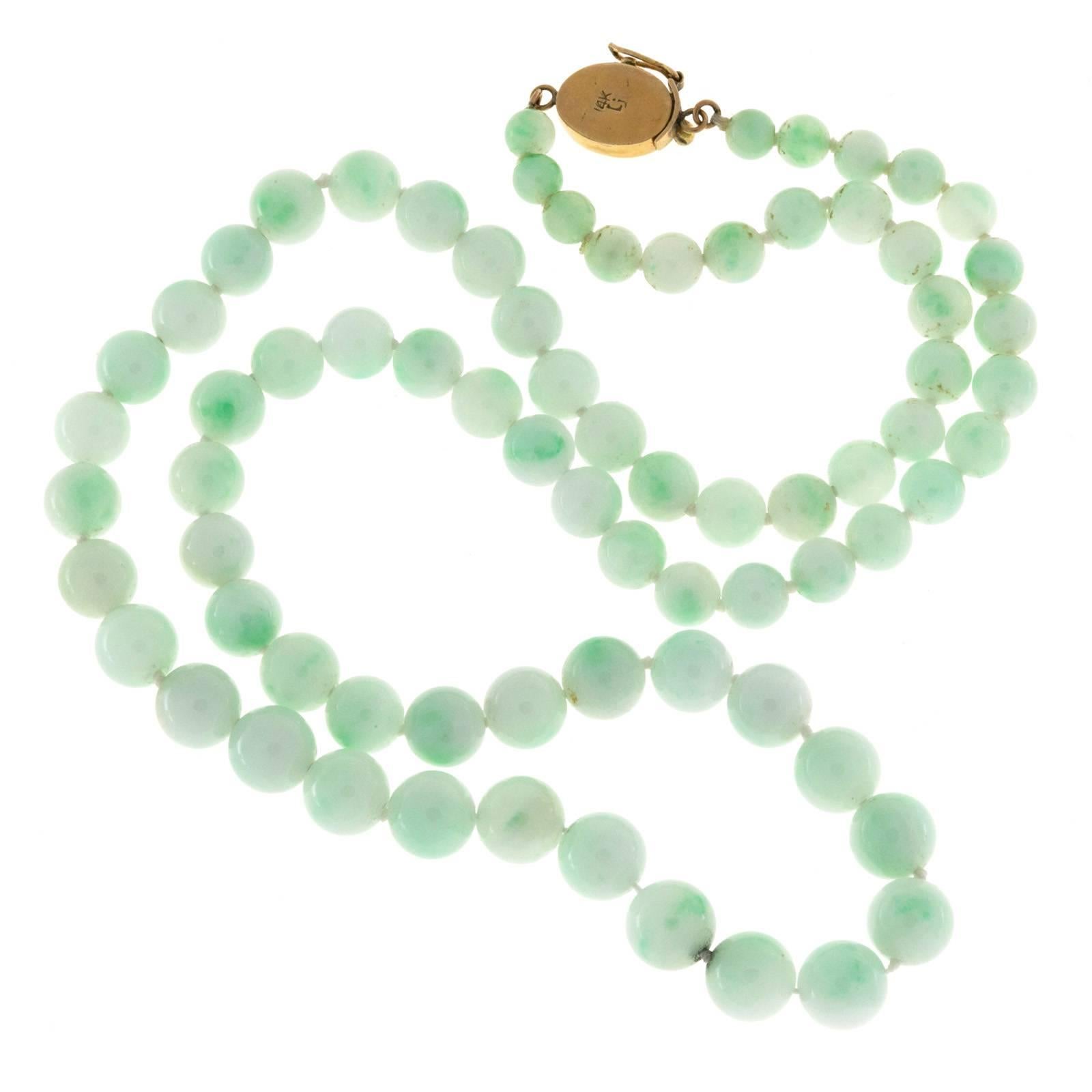 light green jade necklace