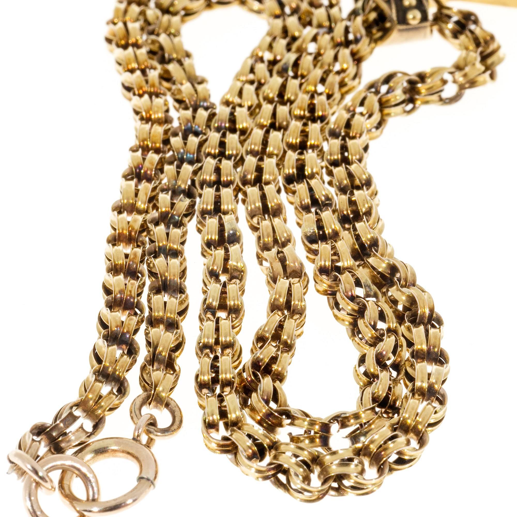 Collier médaillon à pendentif en or et cornaline avec pierre dure en vente 3