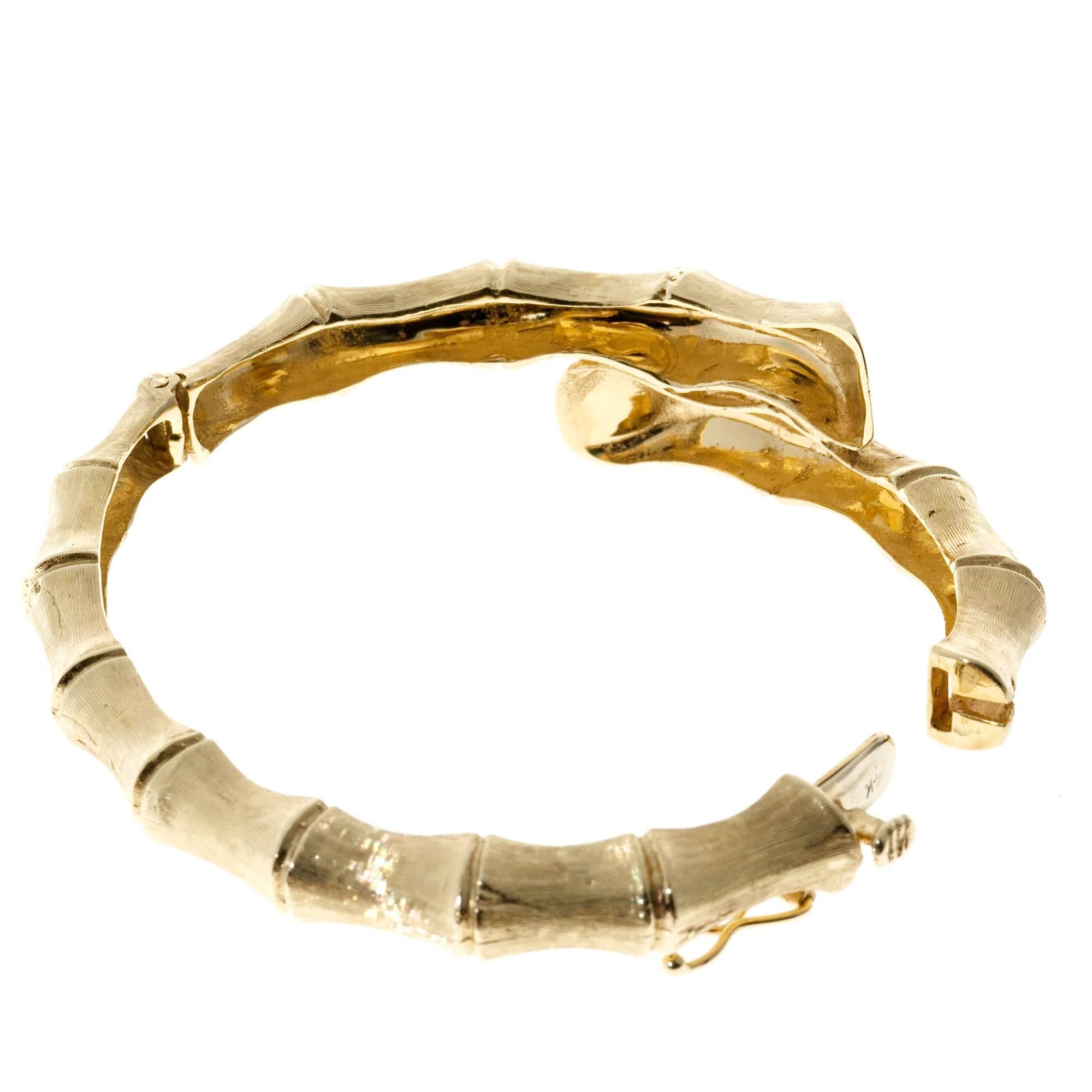 Gold Bypass Bamboo Bangle In Good Condition In Stamford, CT