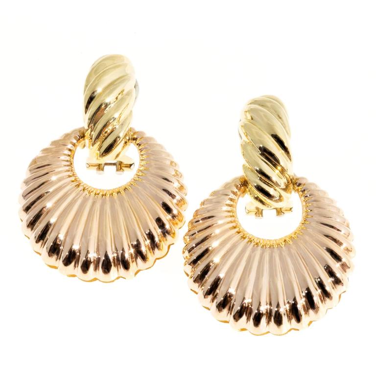 Gold Shrimp Ribbed Dangle Clip Post Earrings For Sale at 1stdibs