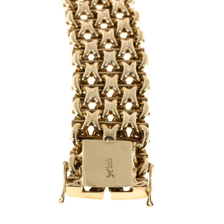 Wide Gold Mesh Bracelet For Sale at 1stdibs