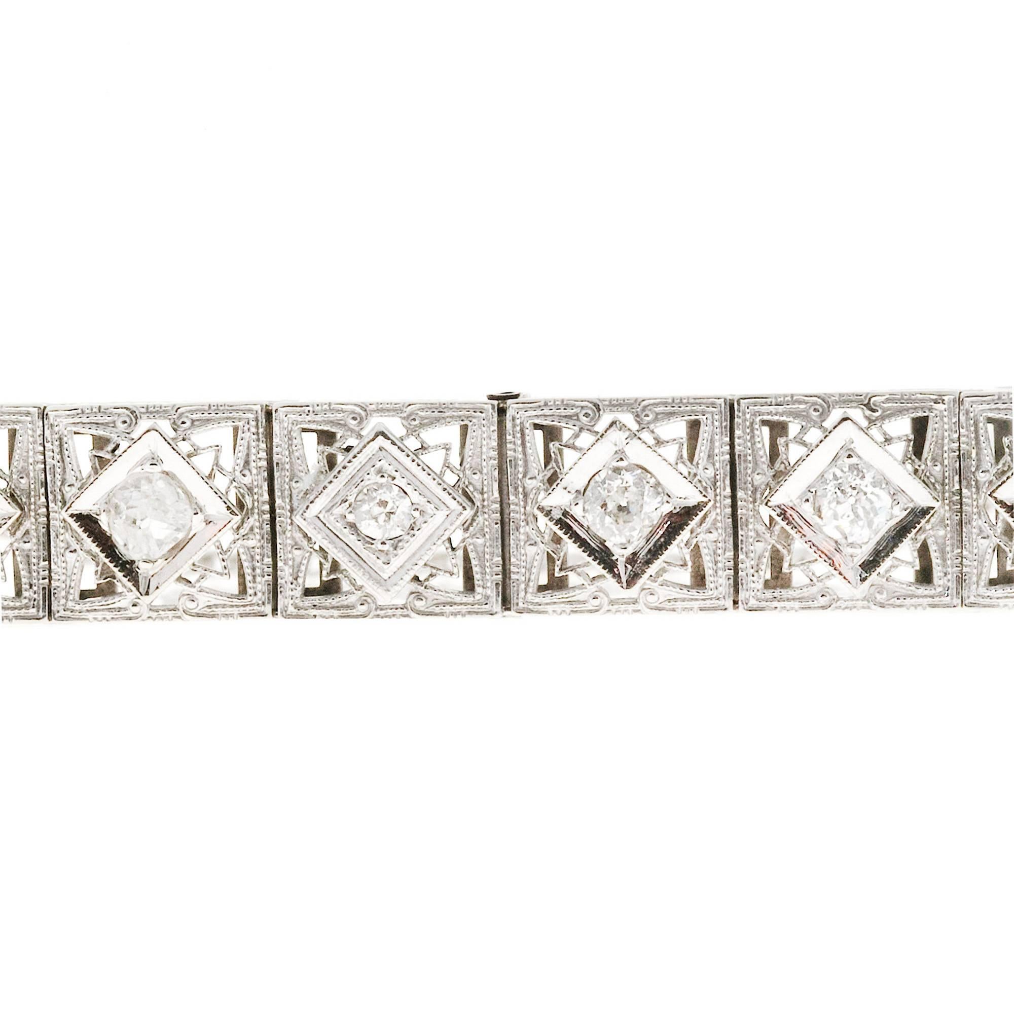 Armband aus Platin, Gold und Gold mit Diamant im europäischen Diamantschliff im Zustand „Gut“ im Angebot in Stamford, CT