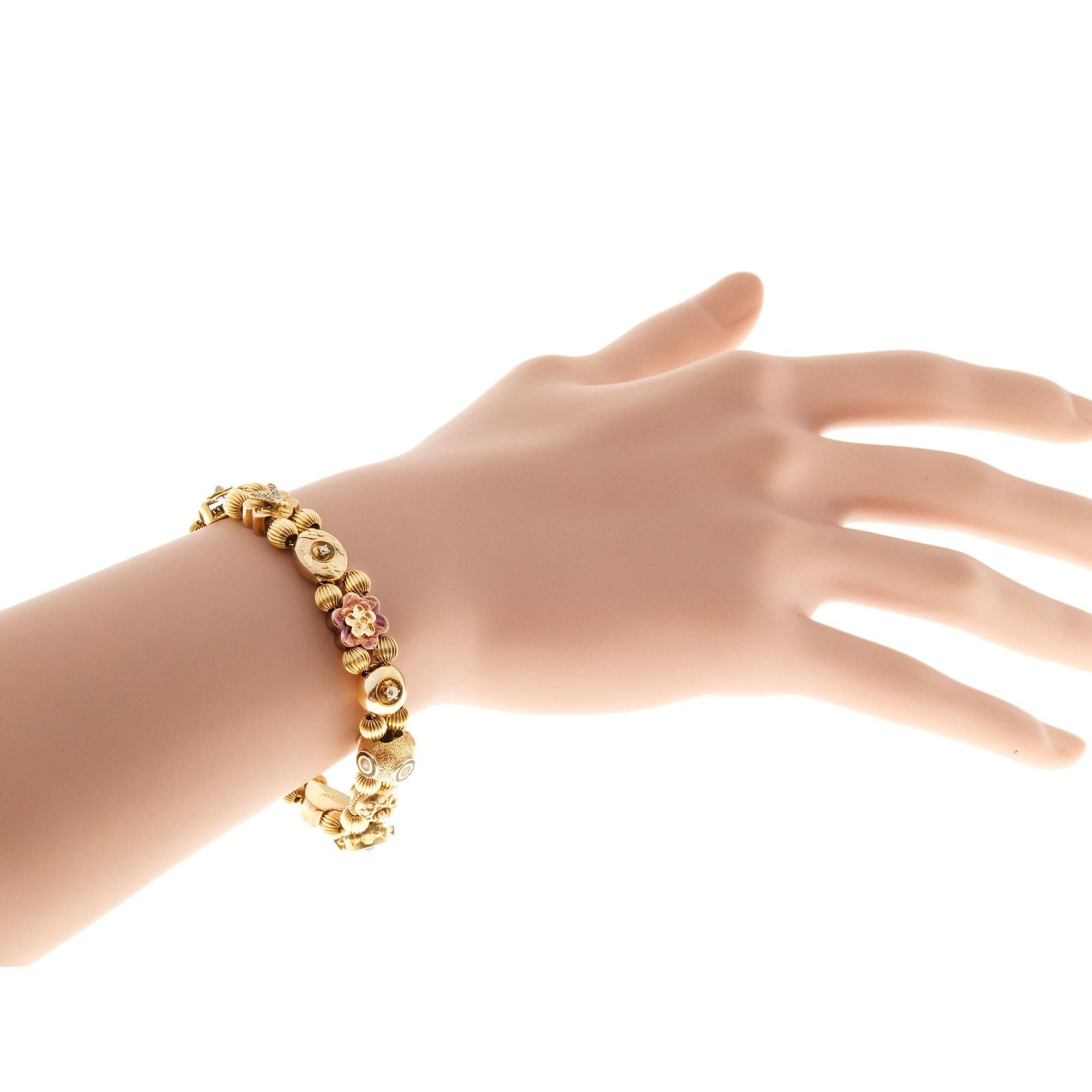 Taille ronde Bracelet coulissant en or avec saphir, perle, turquoise et diamants en vente