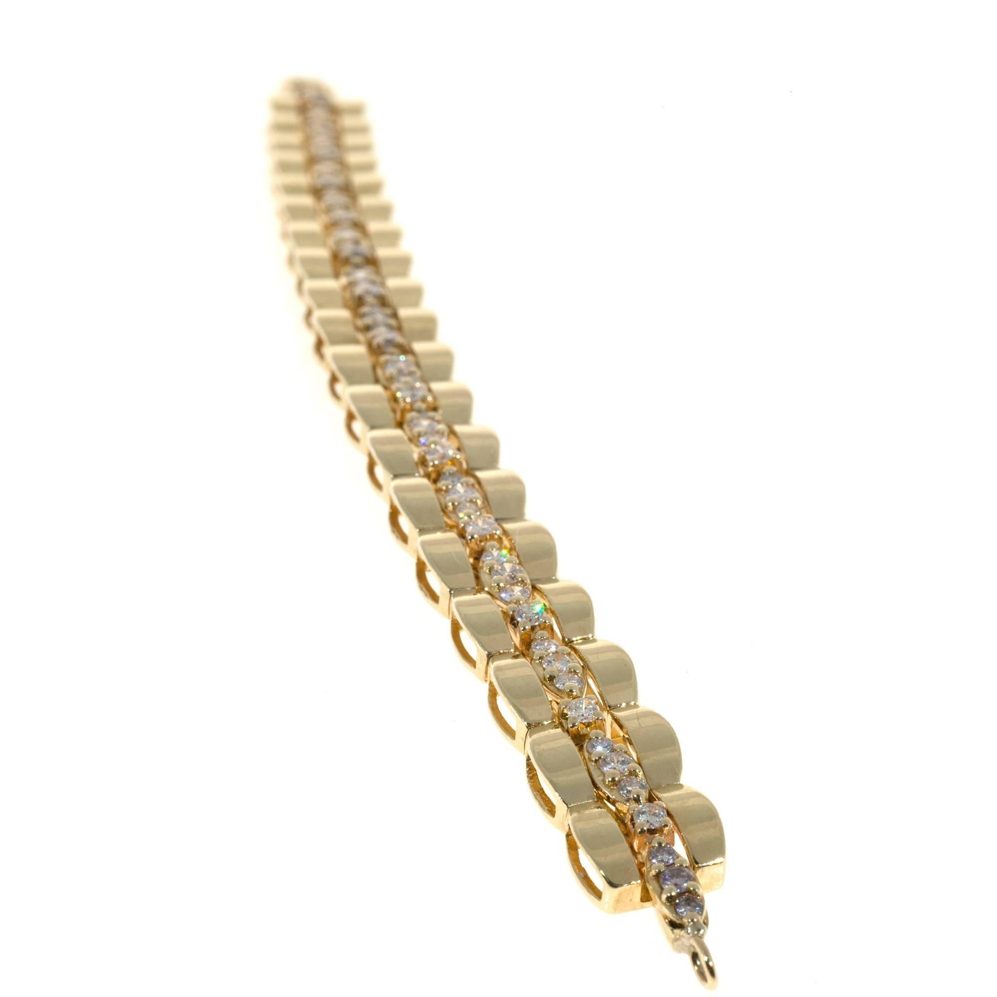 Diamond Gold Link Bracelet In Good Condition In Stamford, CT