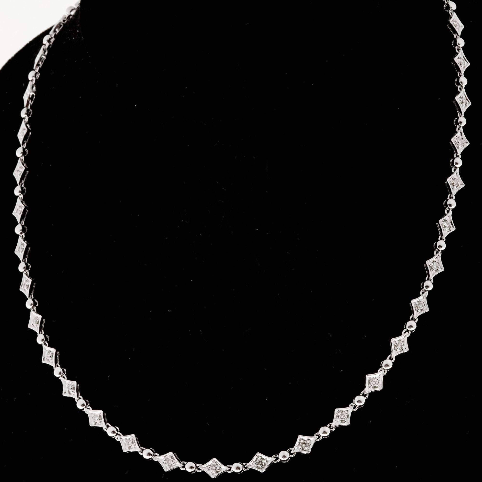 1.11 Carat Diamond Marquise Mid-Century Hinged Link Gold Necklace In Good Condition In Stamford, CT