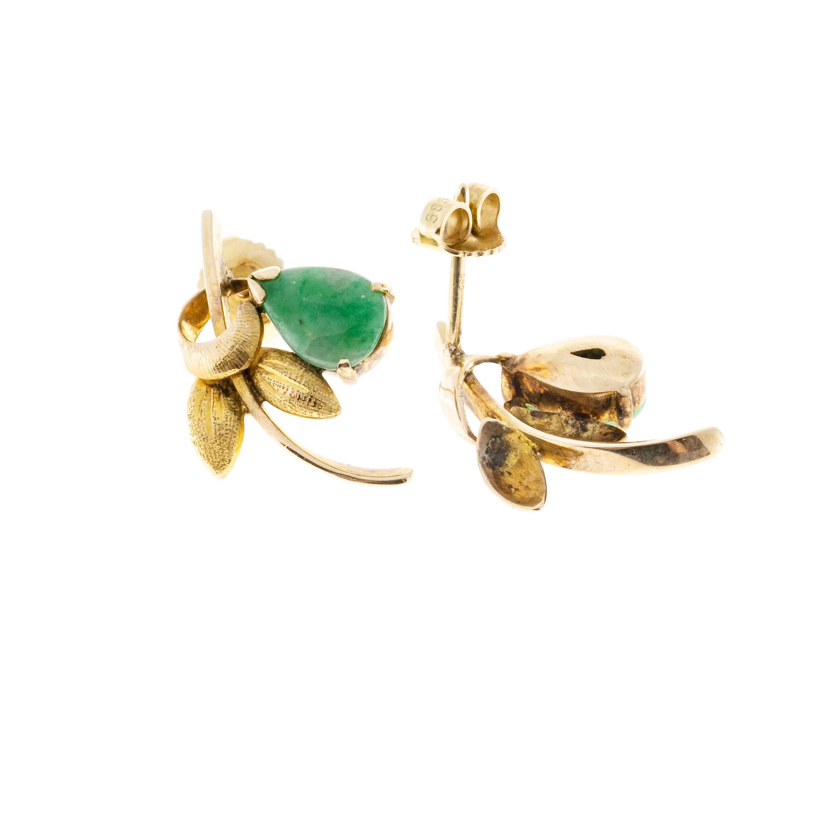 Women's Pear Shaped Jadeite Jade Gold Flower Earrings