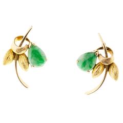 Vintage Pear Shaped Jadeite Jade Gold Flower Earrings