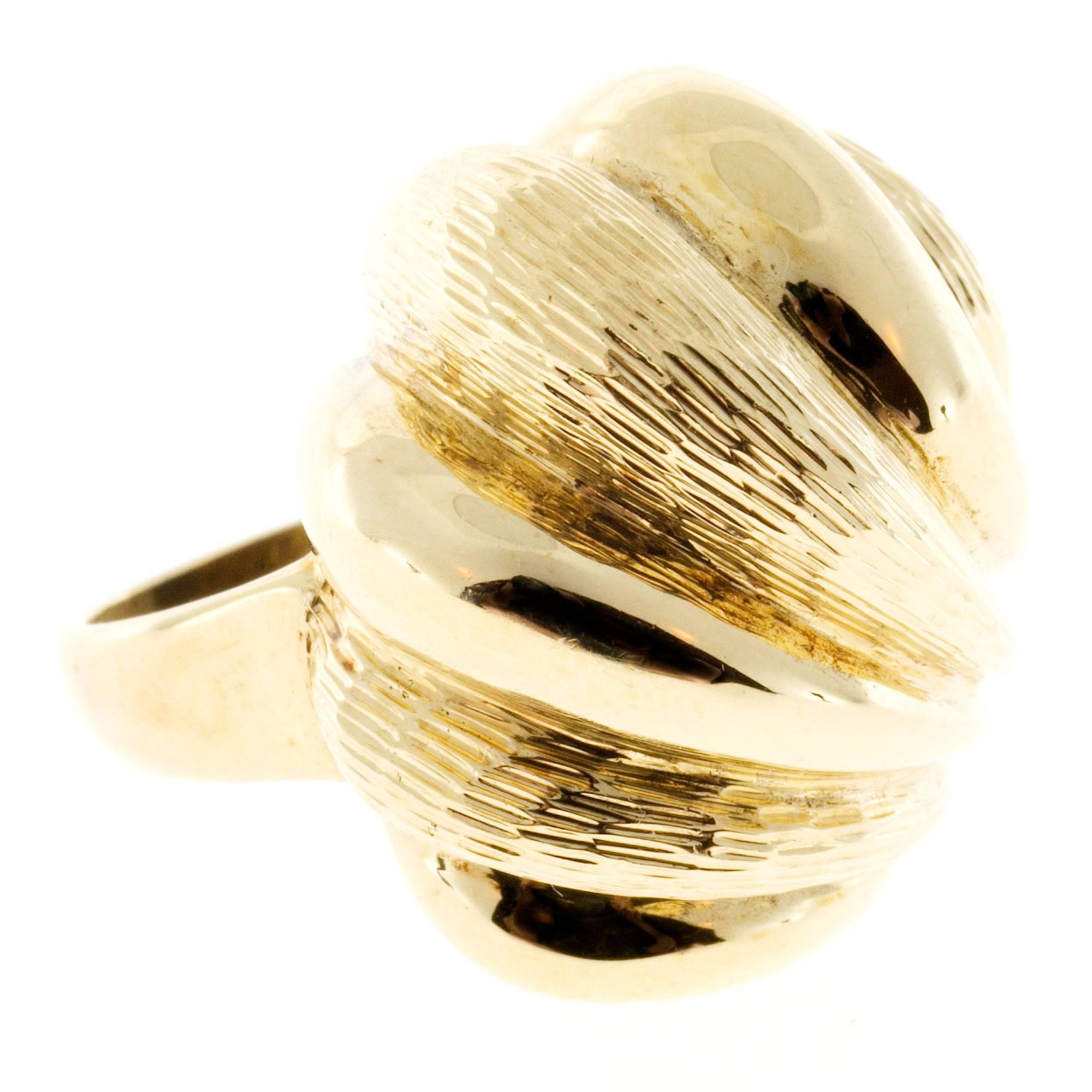 Kan Large Shell Textured Gold Hand Ring at 1stDibs | gold kan ring, kan ...