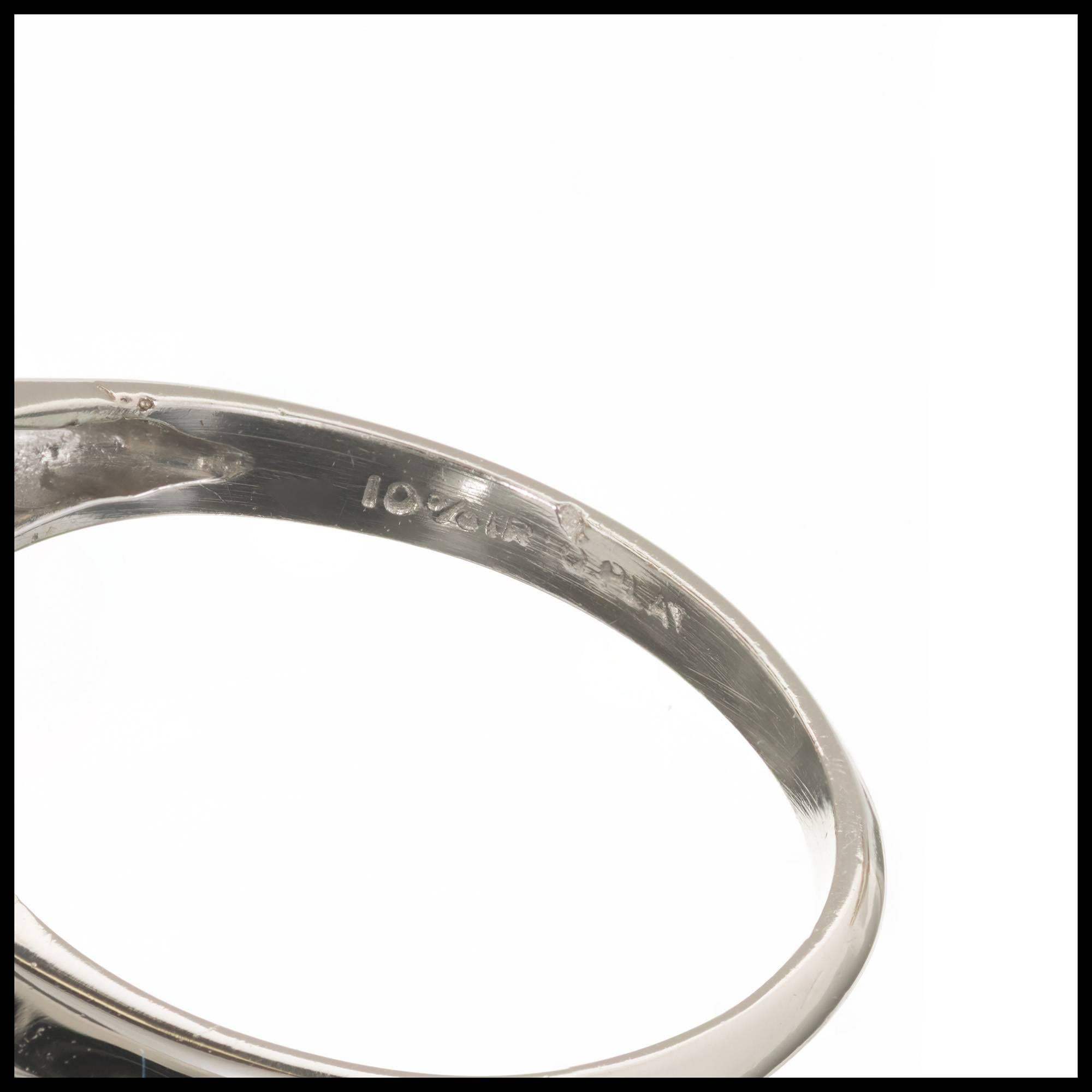 Women's 1.70 Carat Chrysoberyl Cat's Eye Diamond Platinum Art Deco Ring For Sale