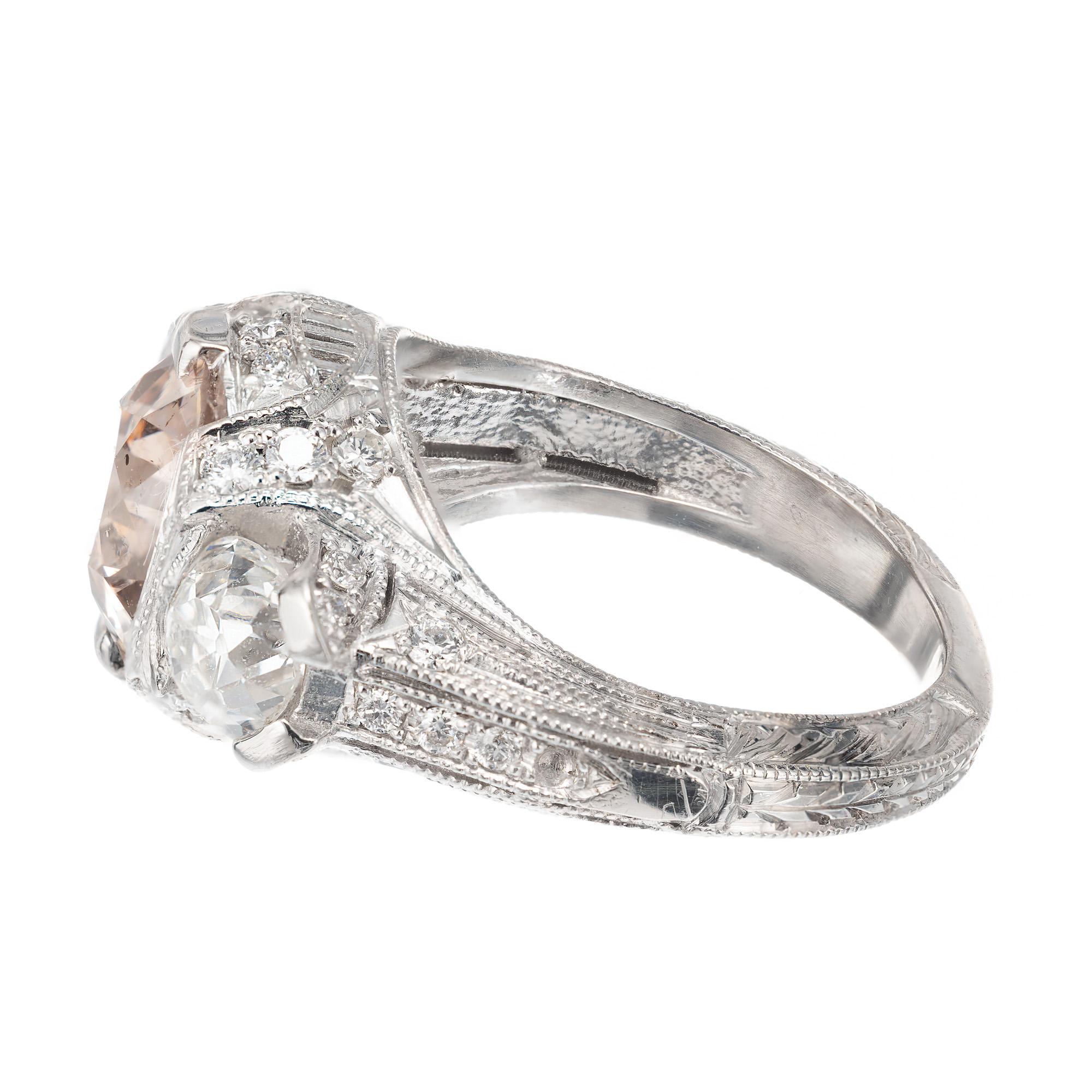 Bague de fiançailles Art déco en platine avec diamant brun de 2,19 carats certifié par le GIA Bon état - En vente à Stamford, CT
