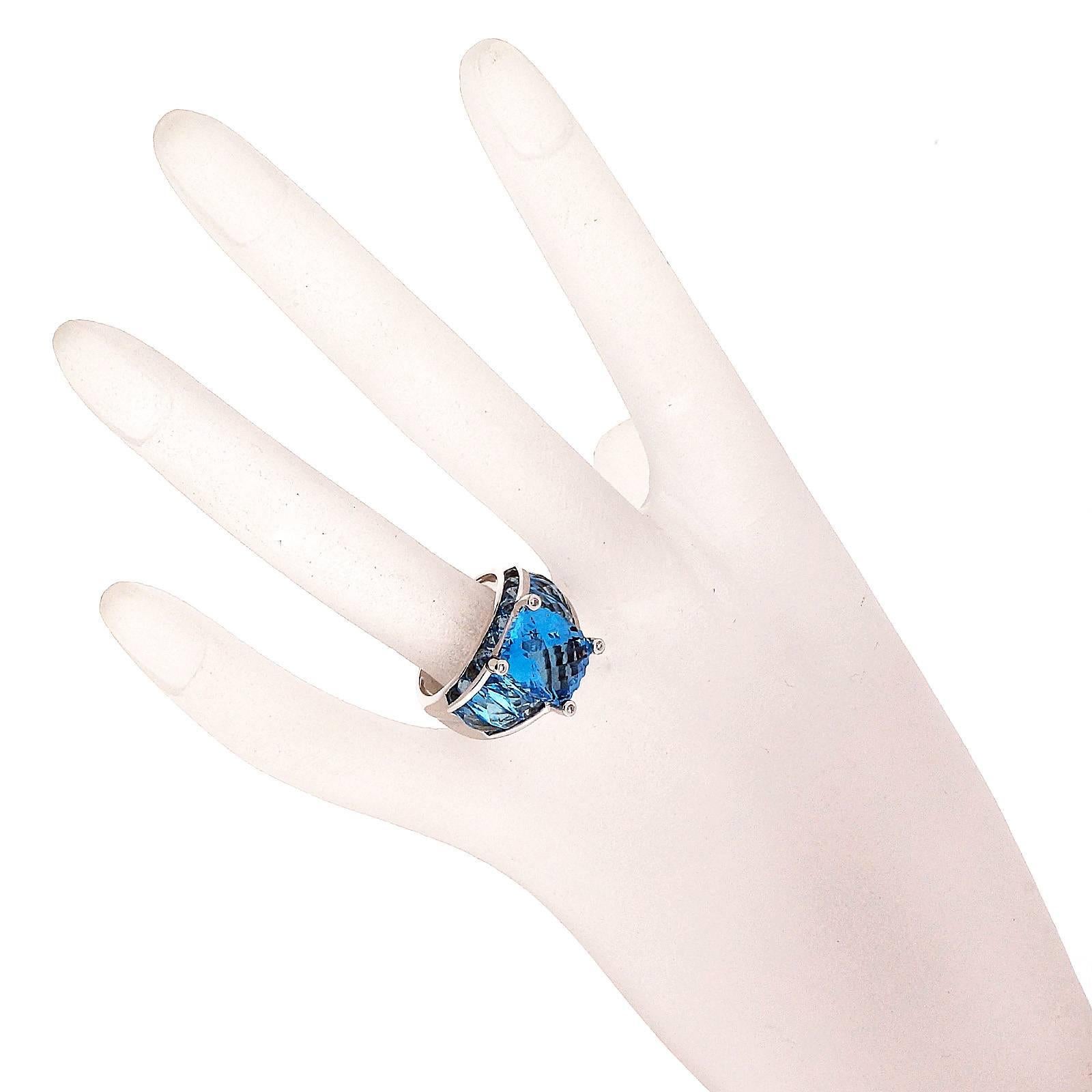 Bellarri Blue Topaz Diamond White Gold Ring In Good Condition In Stamford, CT