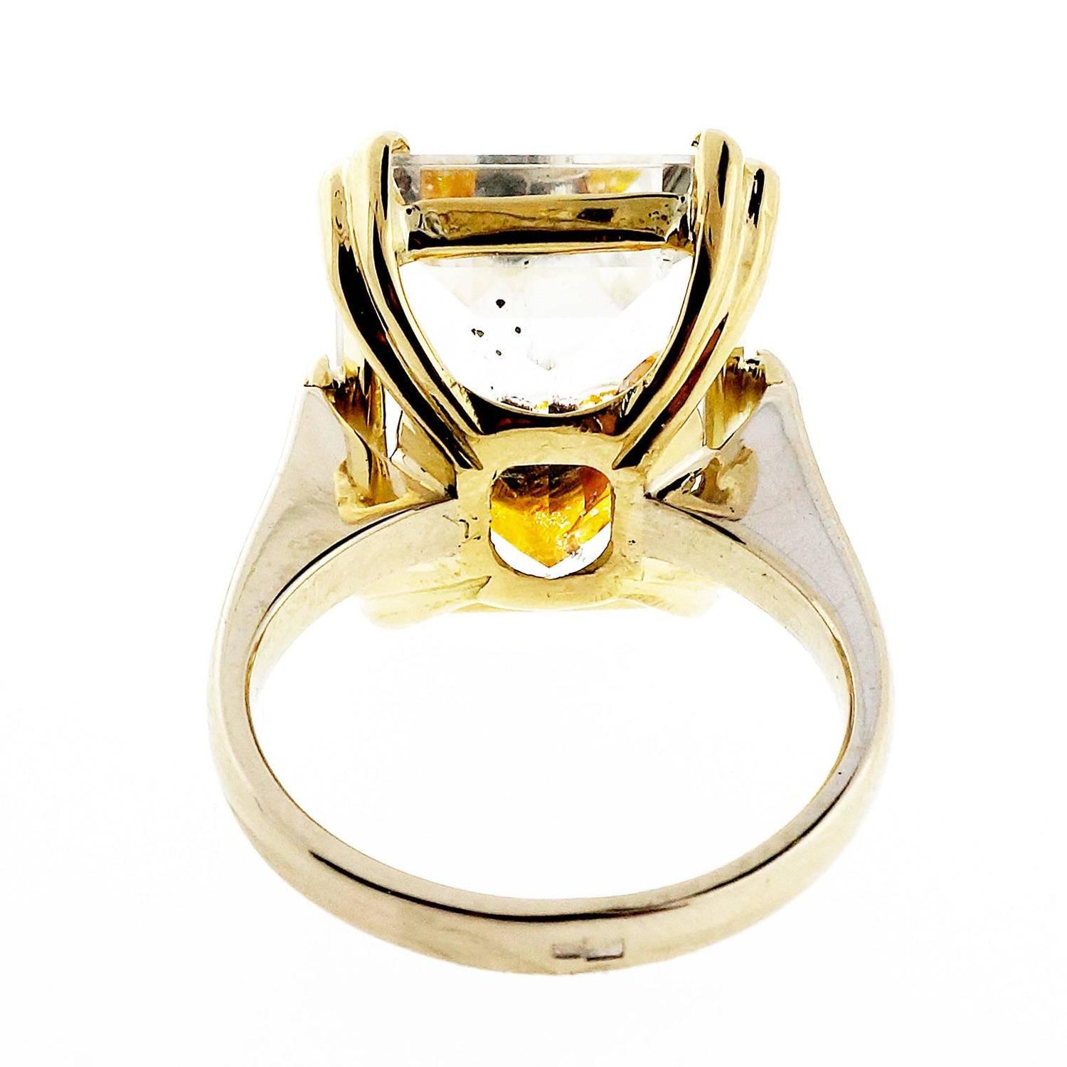 Quartz Manifestor Crystal White Yellow Gold Ring For Sale at 1stdibs