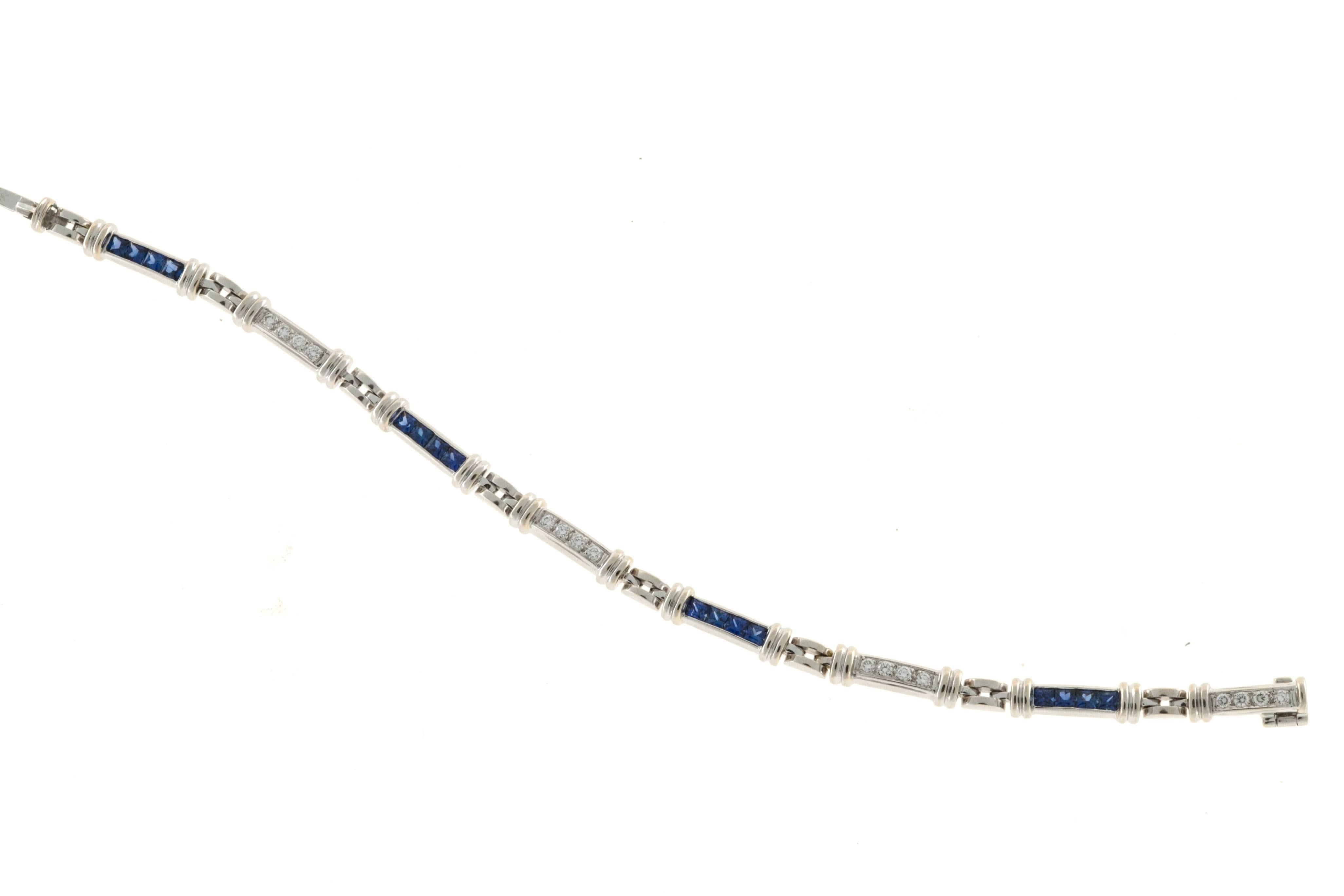 18k white gold bracelet from the design Spark. Certified by the GIA in the setting.

16 square gem cornflower blue Sapphires, approx. total weight 2.30cts, VS-SI, 2.50mm, natural  corundum and simple heat only, GIA certificate #2155946024
16