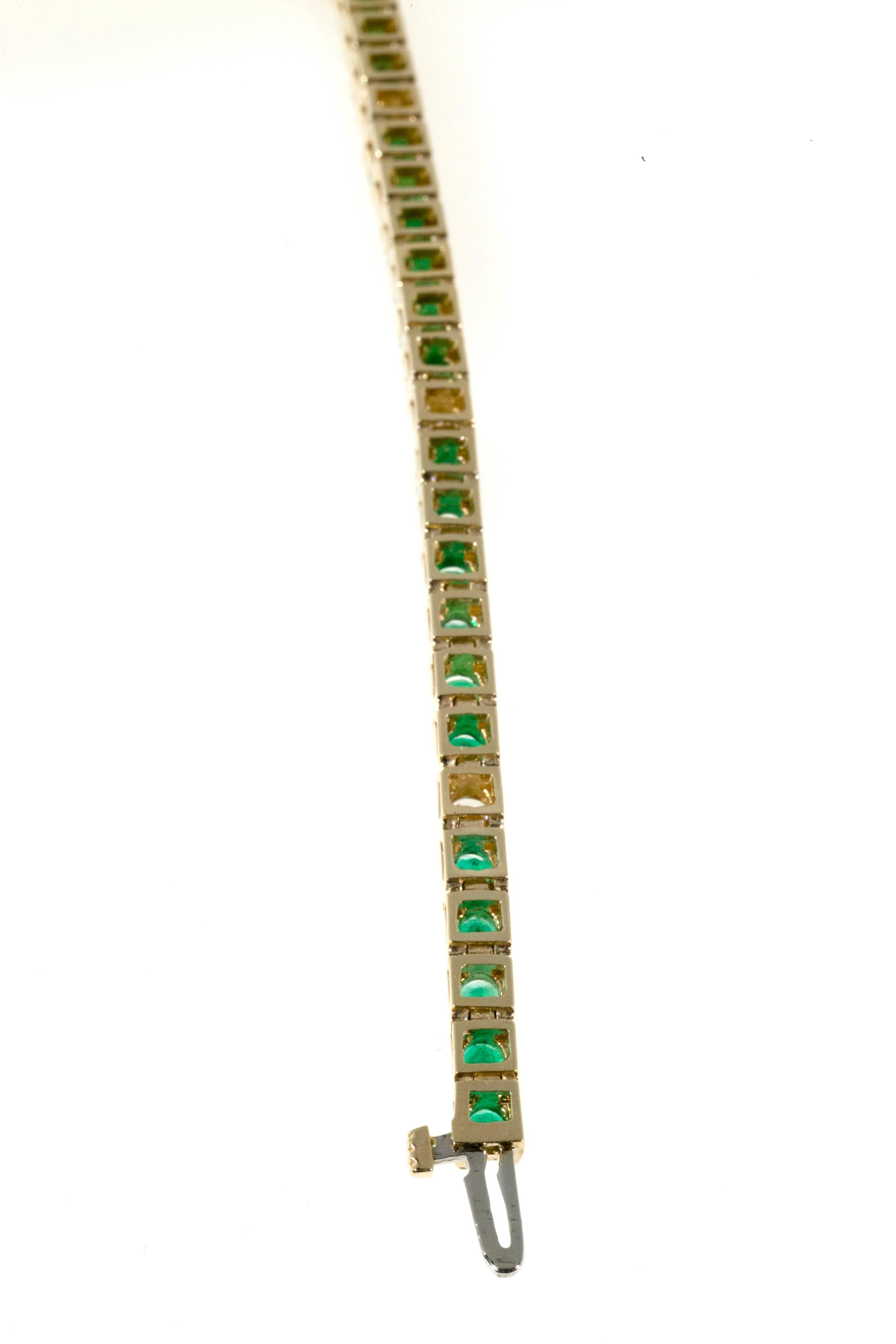 Women's Green Emerald Diamond Gold Tennis Bracelet