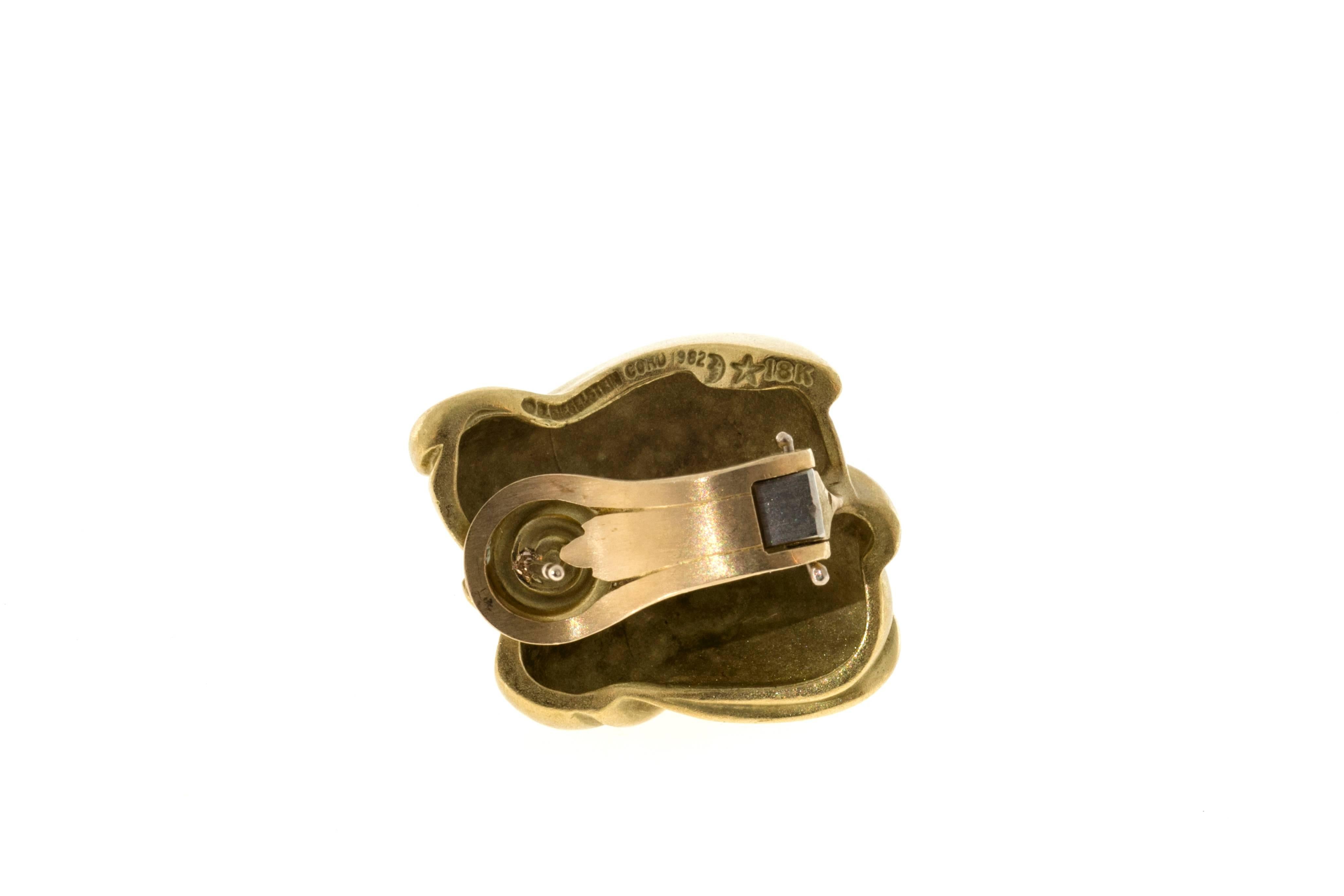 Kieselstein Cord Gold Clip-Post-Ohrringe im Zustand „Gut“ im Angebot in Stamford, CT