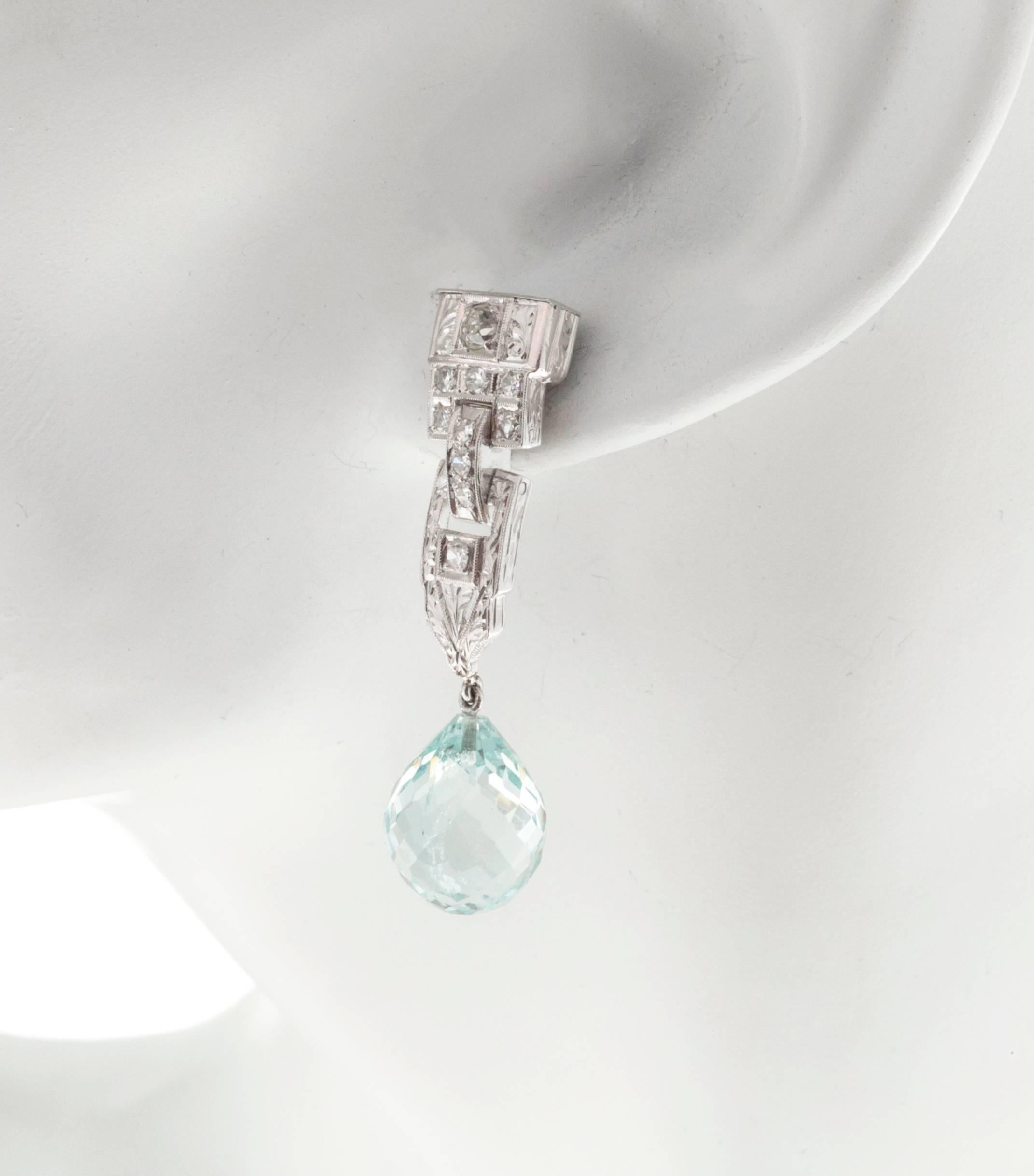 Aquamarine Briolette Diamond Engraved Platinum Dangle Earrings In Good Condition In Stamford, CT