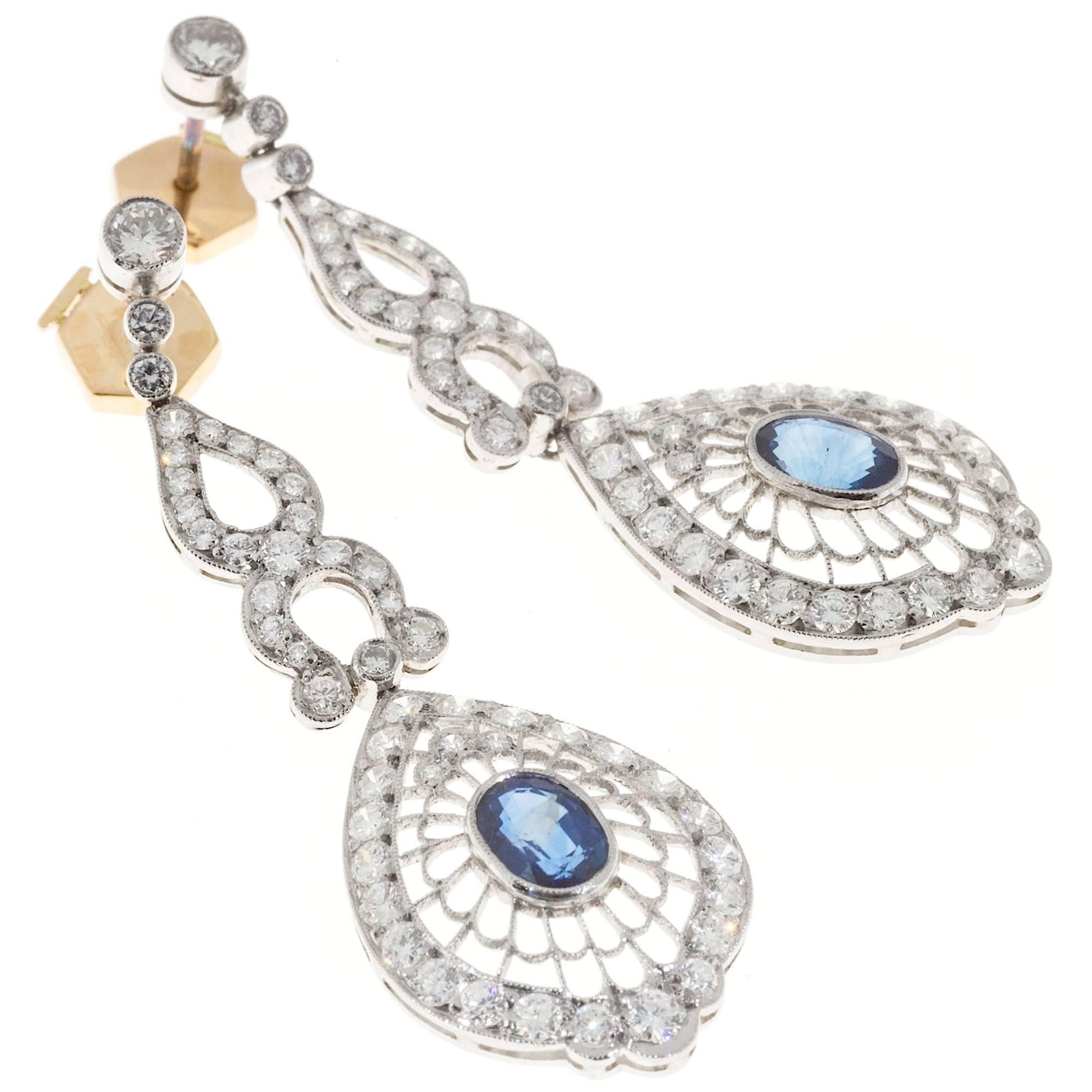 Sapphire Diamond Platinum Dangle Earrings In Good Condition In Stamford, CT