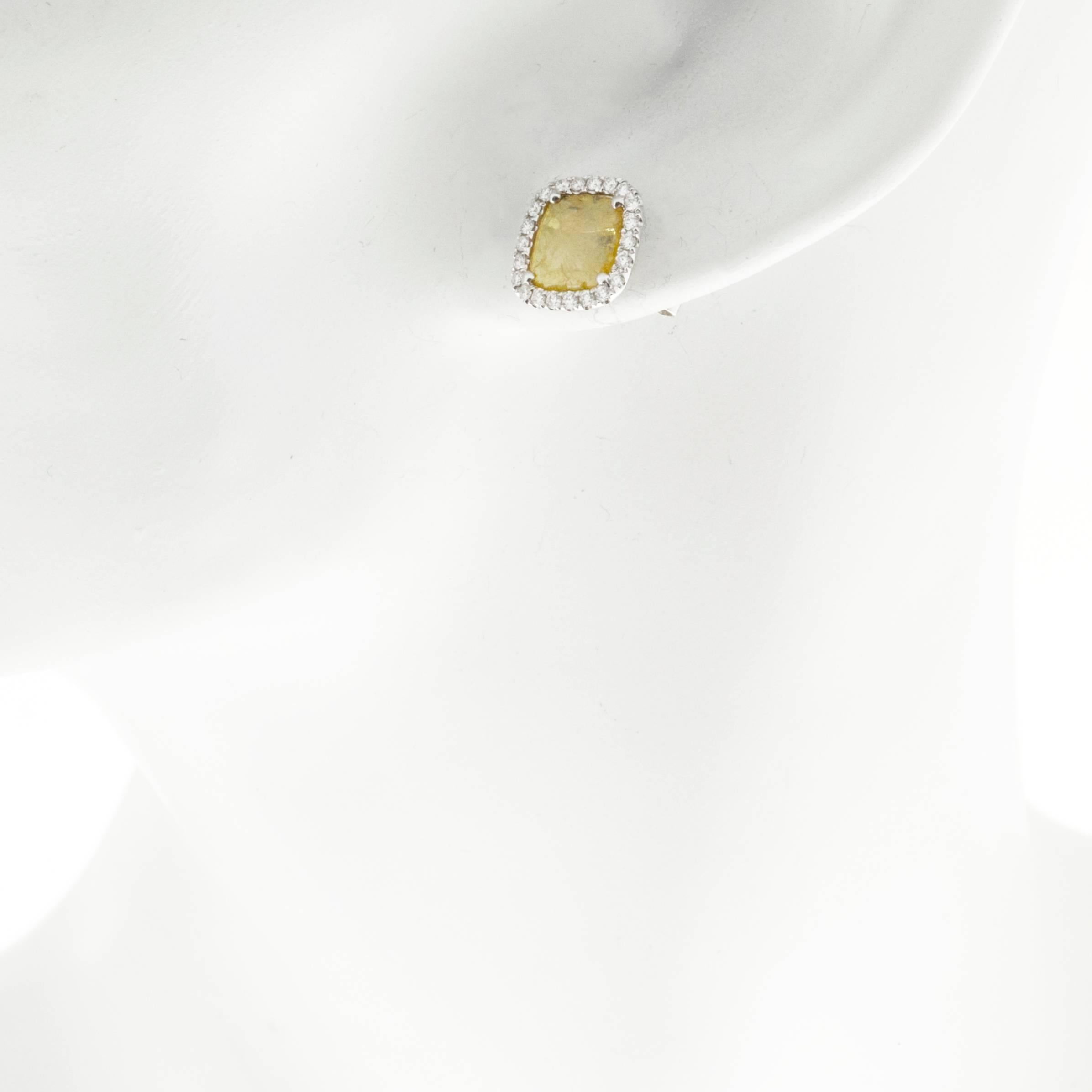 Dilamani 1.31 Carat Natural Fancy Yellow Cushion Diamond Halo Gold Earrings For Sale 1