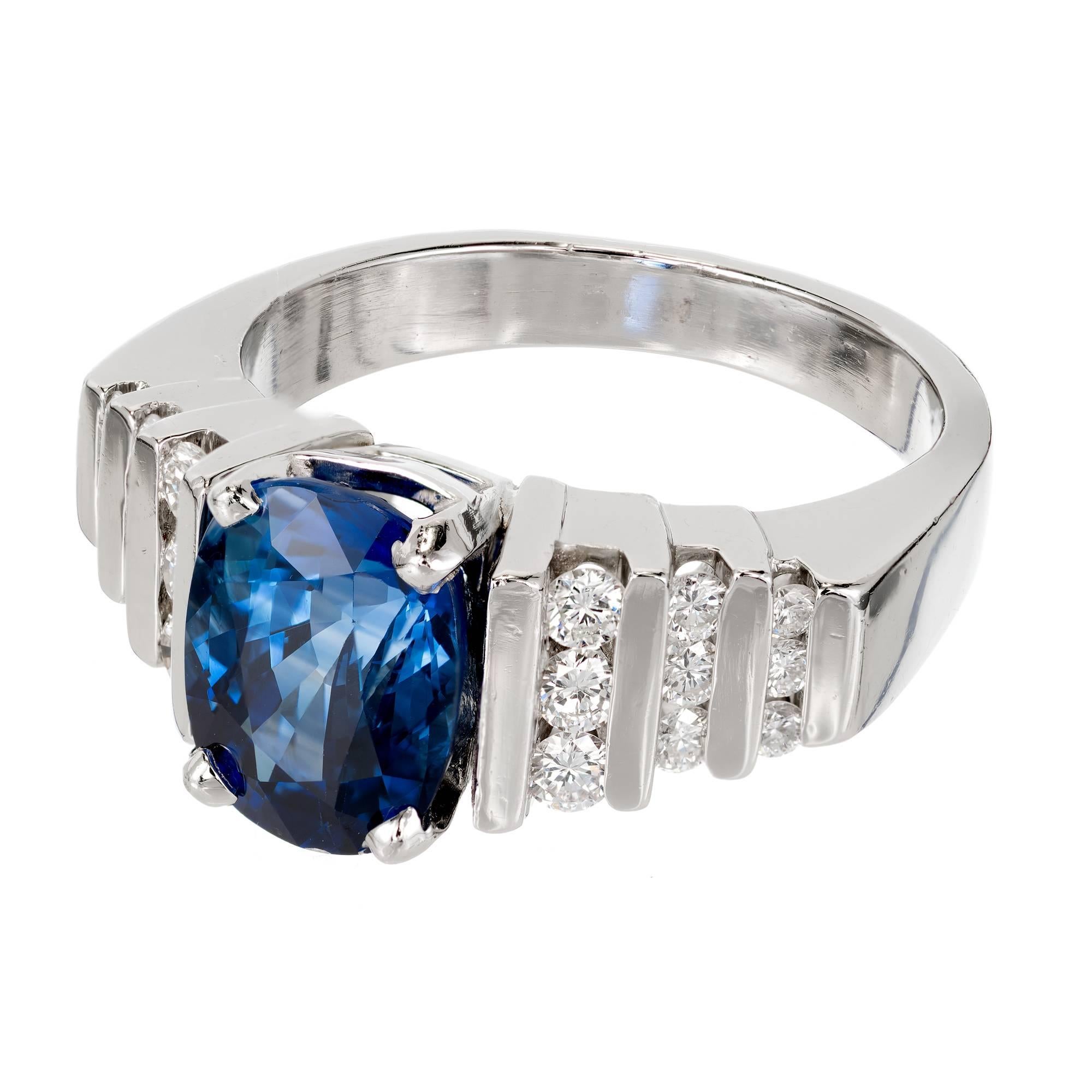 Platin-Verlobungsring mit GIA-zertifiziertem 2,79 Karat blauem ovalem Saphir und Diamant Damen im Angebot