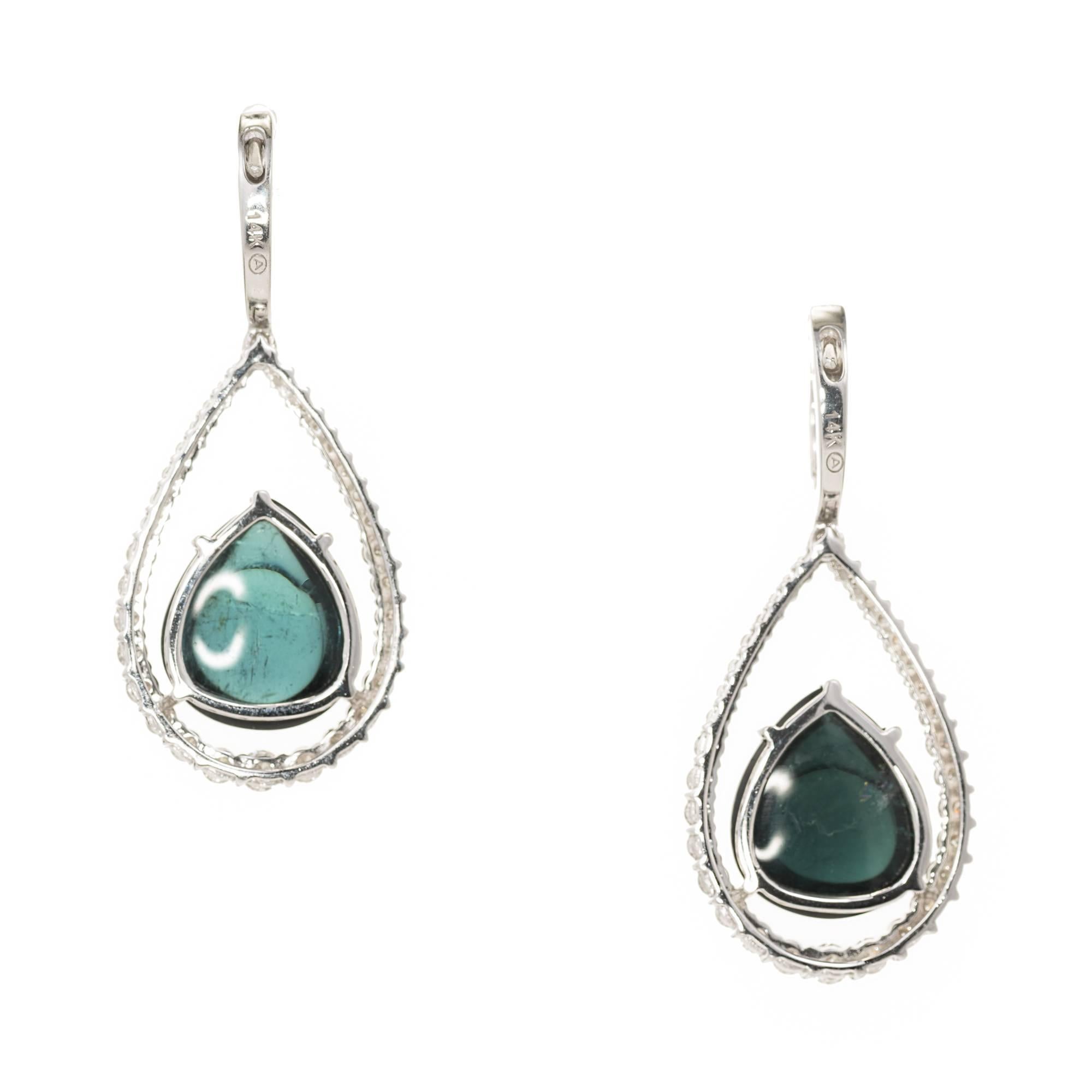 Pendants d'oreilles Peter Suchy en or avec diamants et tourmaline bleue cabochon de 15,84 carats en vente 2