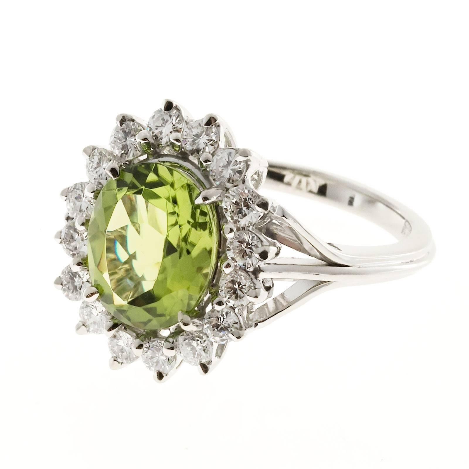 Oval Peridot Diamond Gold Cocktail Ring In Good Condition In Stamford, CT