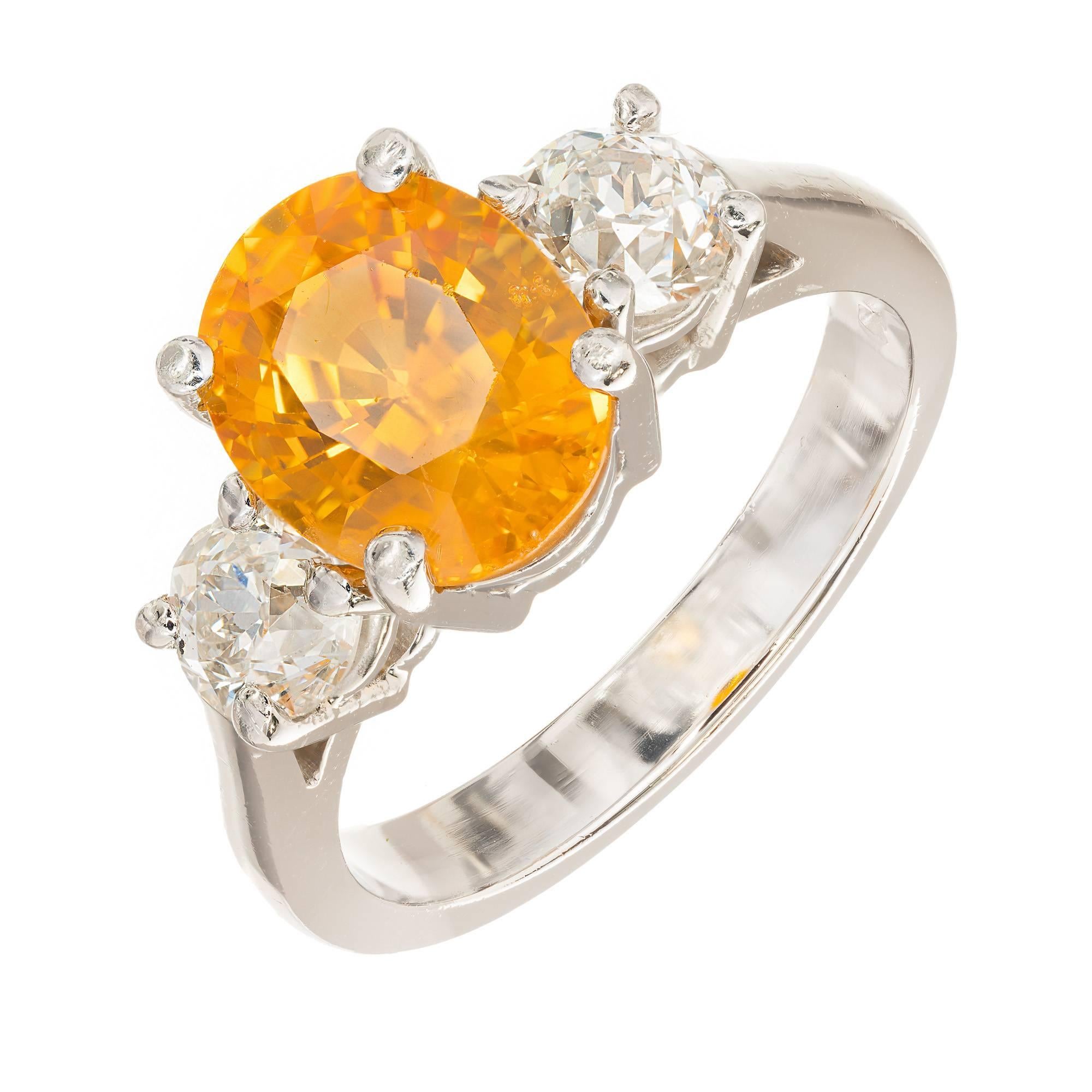 Bague de fiançailles Peter Suchy en platine avec saphir orange de 3,29 carats et diamants en vente