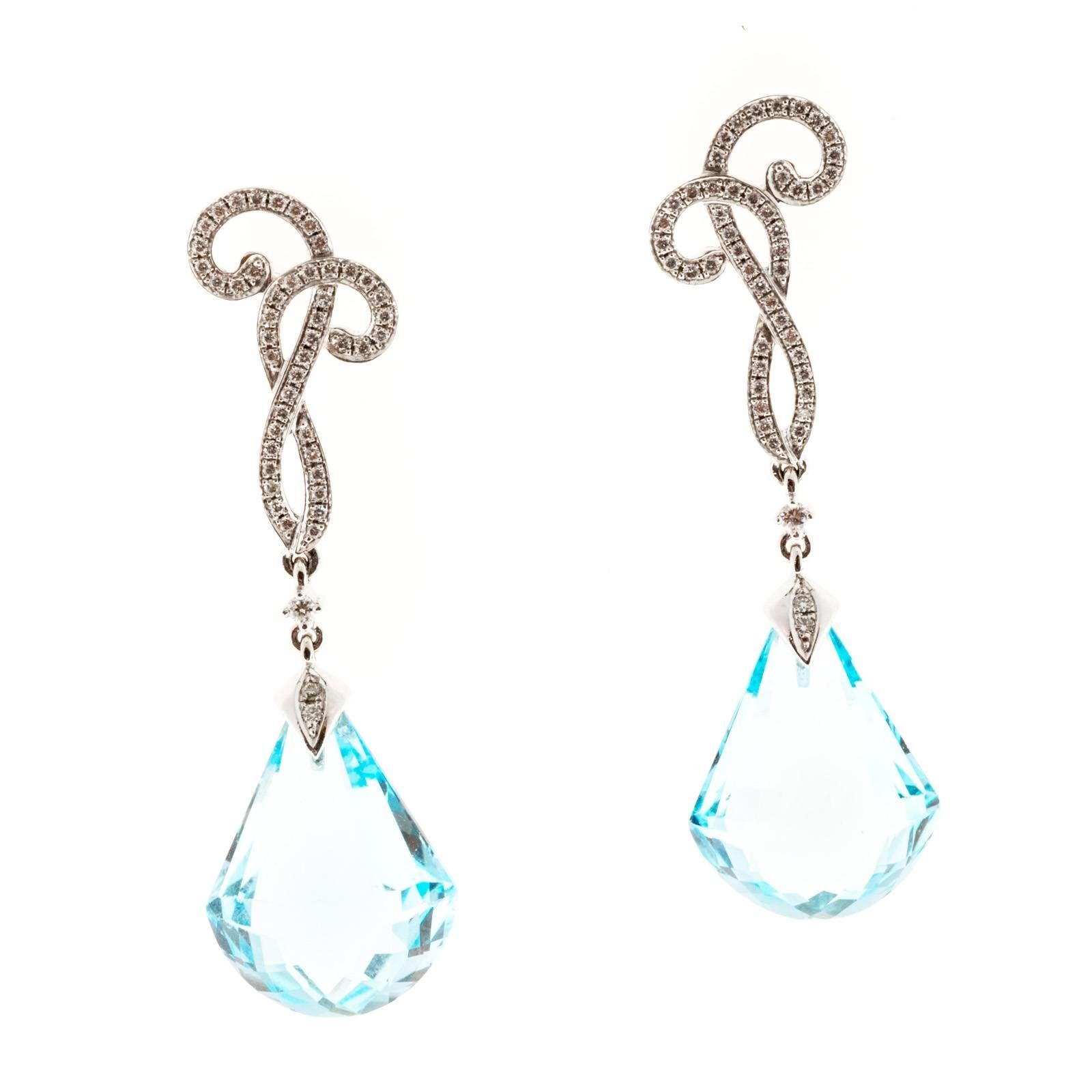 Cordova Blue Topaz Diamond White Gold Dangle Earrings In Good Condition In Stamford, CT