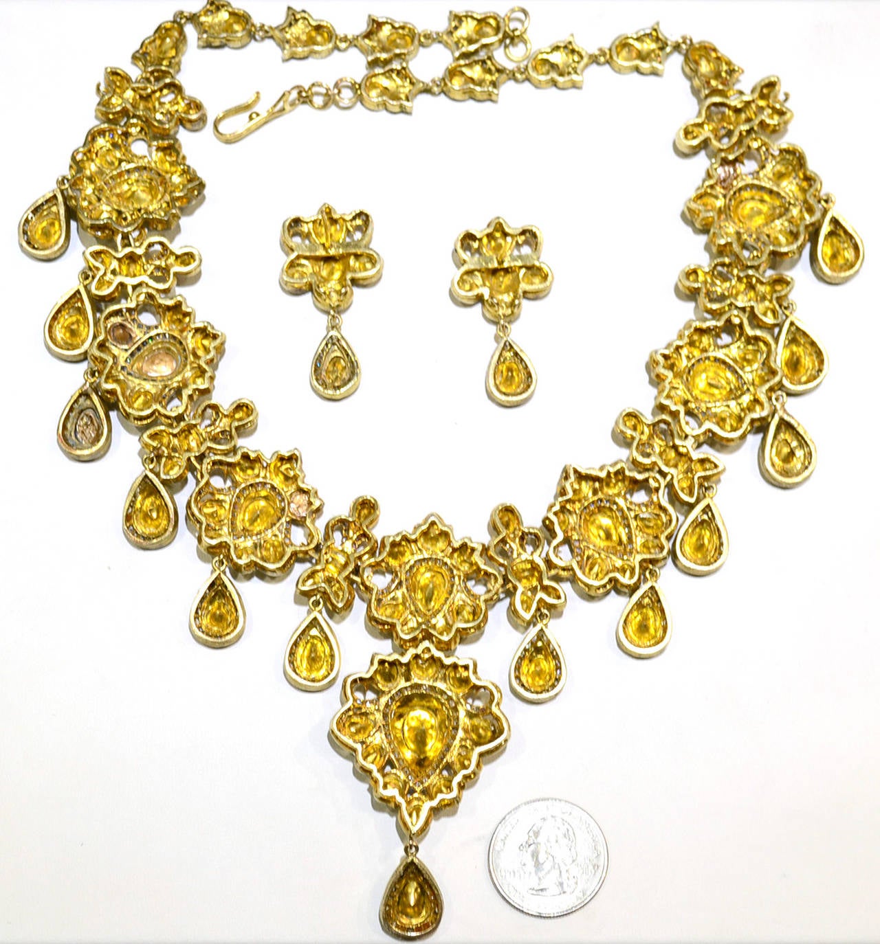 Indian Rajasthani Diamond Necklace and Earrings In Excellent Condition For Sale In Salt Lake City, UT