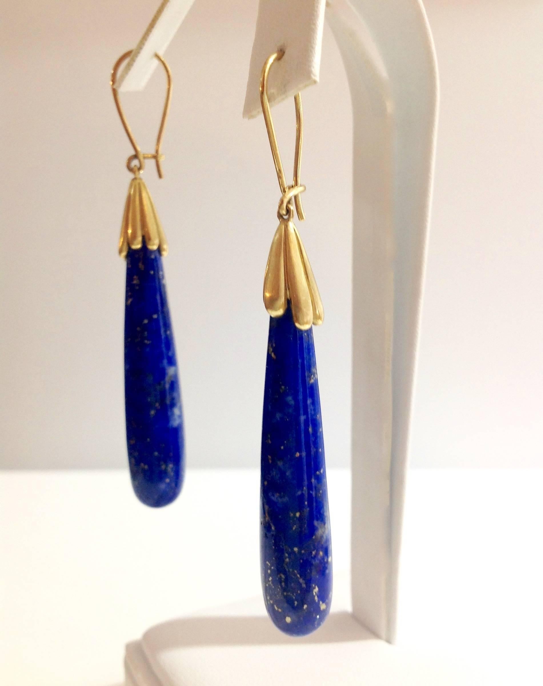 95 Carat Lapis Lazuli Dangle Earrings in 18 Karat Gold In New Condition For Sale In Nantucket, MA